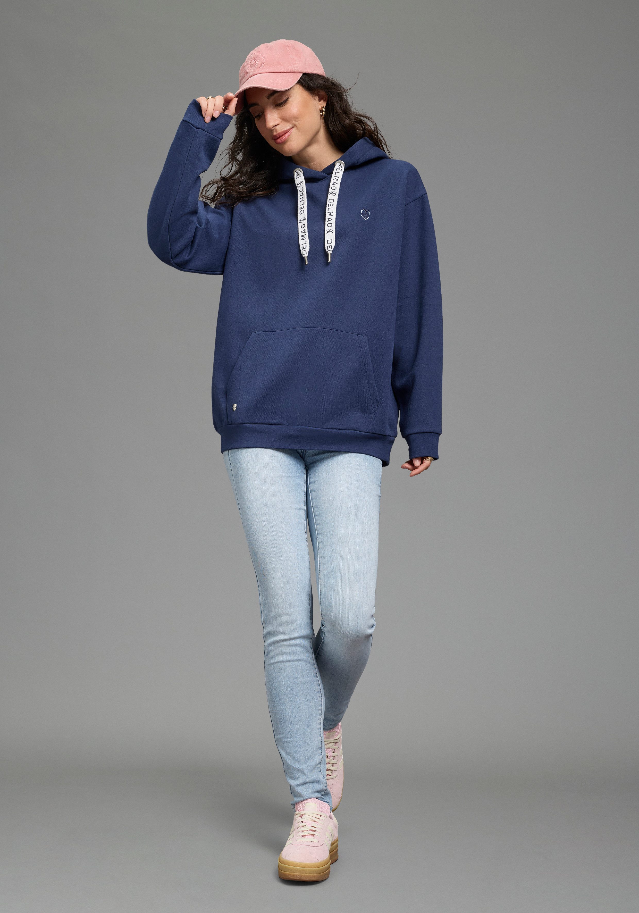 Zum Outfit 9