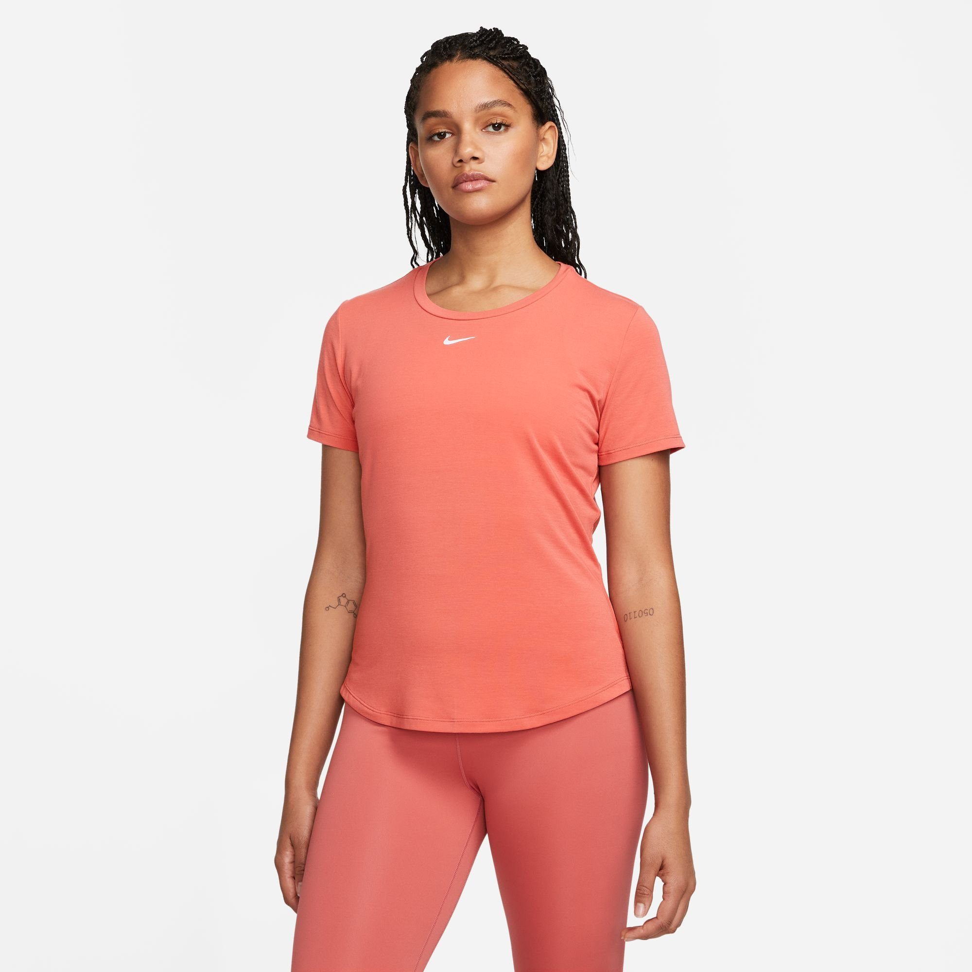 Nike Trainingsshirt DRI-FIT UV ONE LUXE WOMEN'S STANDARD FIT SHORT-SLEEVE TOP rot | Funktionsshirts