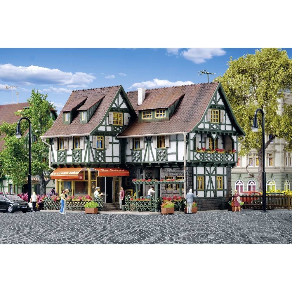 Modelleisenbahn-Gebäude H0 Eingerichtete Konditorei mit Eissalon