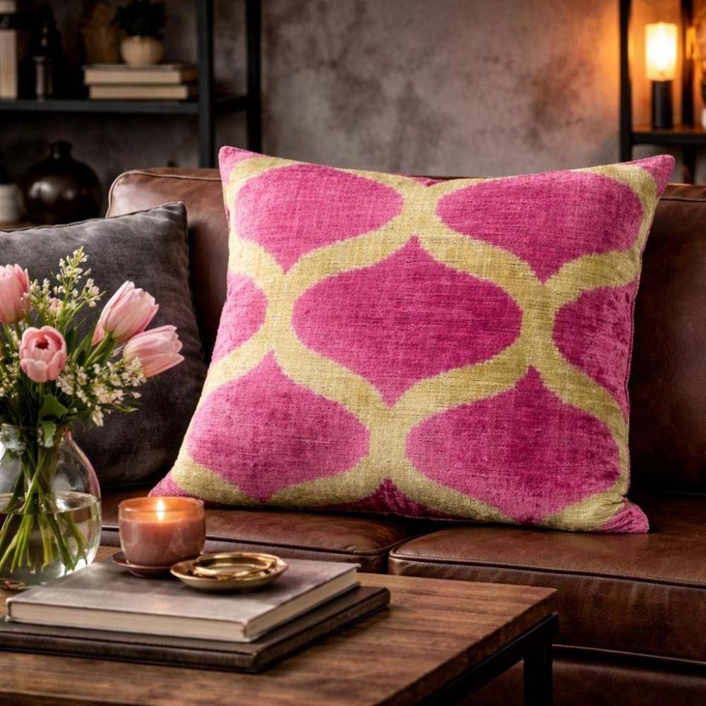 Thanks, A LOT Kissenhülle Thanks A LOT Kissenhülle Silk-Velvet Girlande Glow Pink-Rose-Gelb 50 x