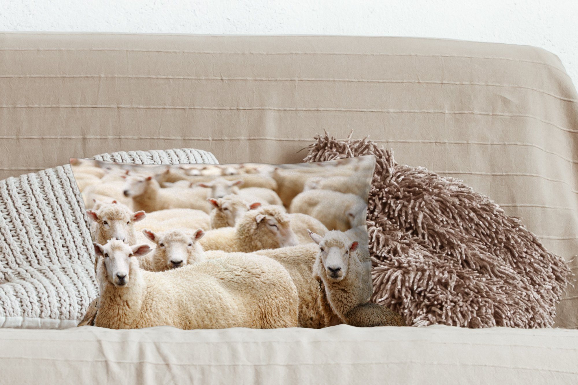 MuchoWow Dekokissen Schafe - Dekoration, Wohzimmer mit Schlafzimmer - Weiß, Dekokissen Füllung, Zierkissen, Wolle