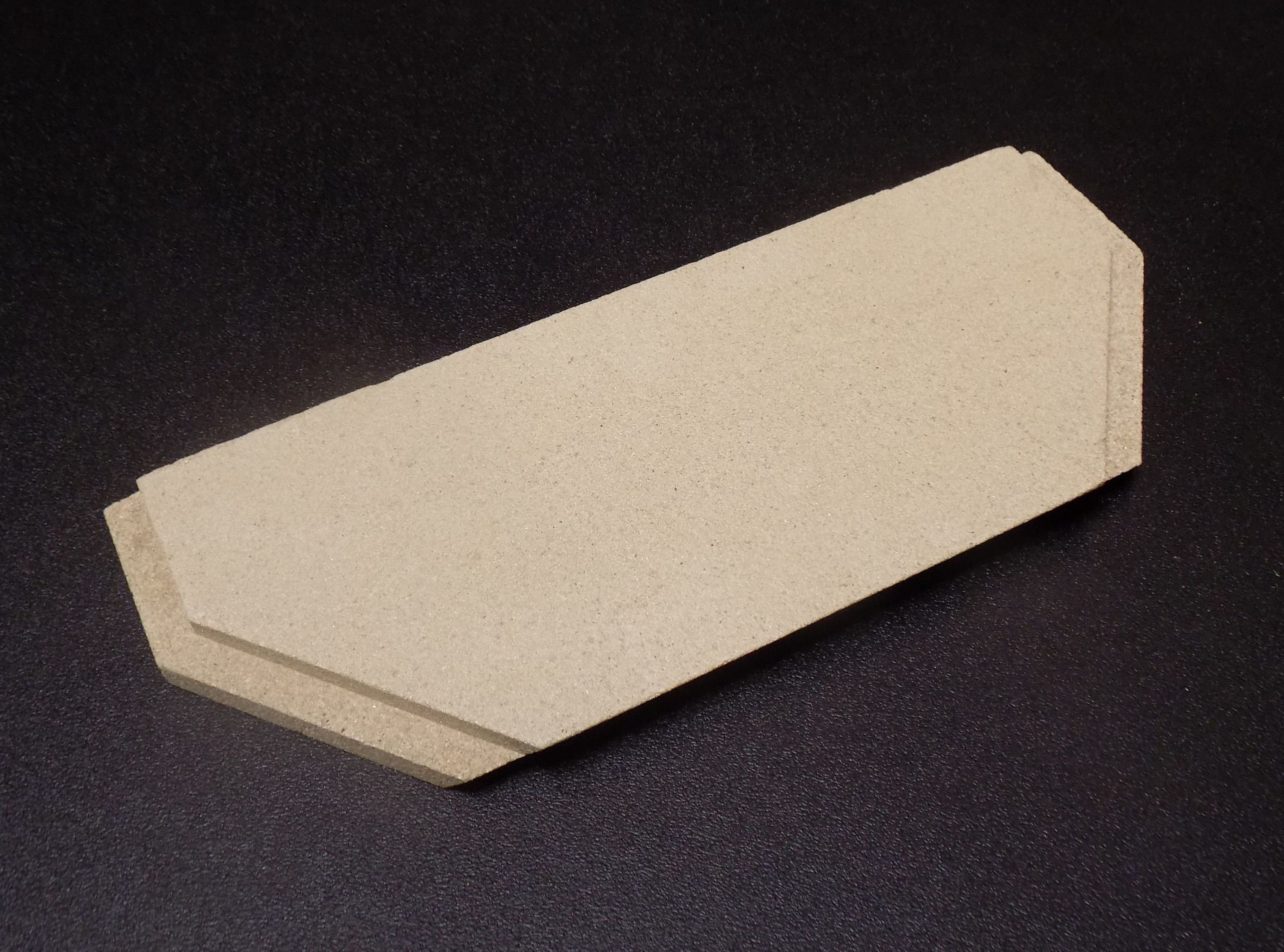 kaminXpert Feuerraumplatten - Zugumlenkung D für Oranier Tampere 8 Kaminofen Ersatzteil