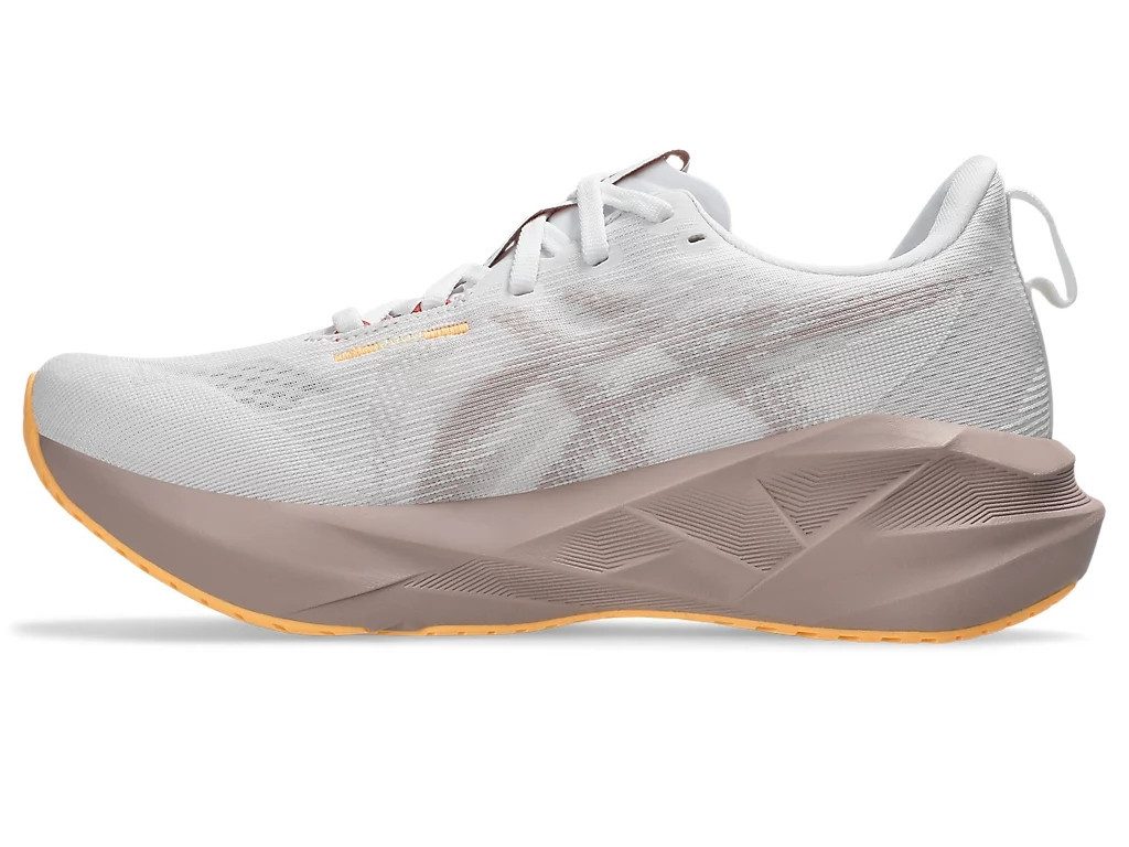 Asics NOVABLAST 5 Laufschuh günstig online kaufen
