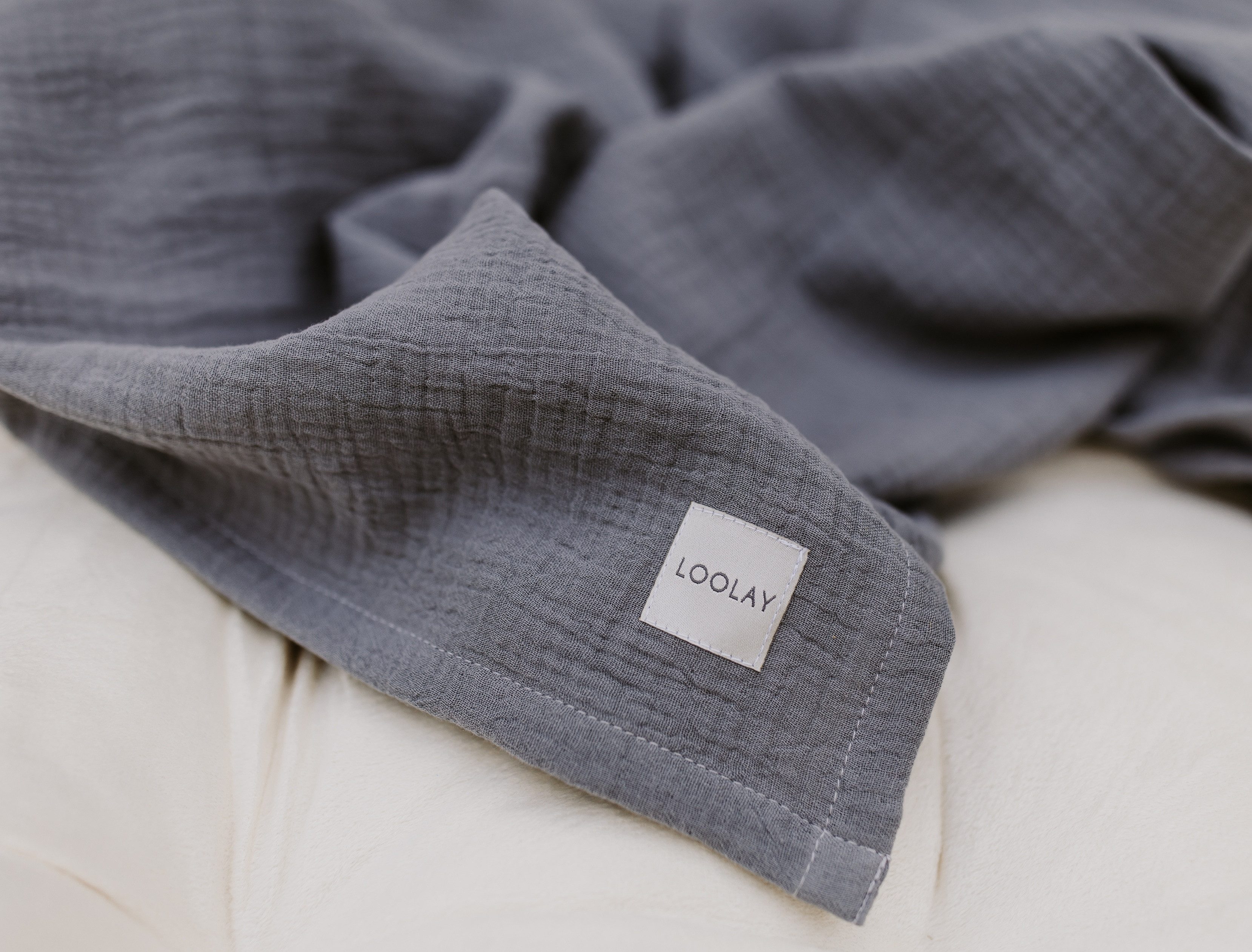 Babydecke Baumwolle MUSSELIN Decke Tuch Sommerdecke 95x95 120x120 150x200 cm, Loolay, Babytragetuch, Strandtuch, Kuscheldecke schützt und spendet Wärme