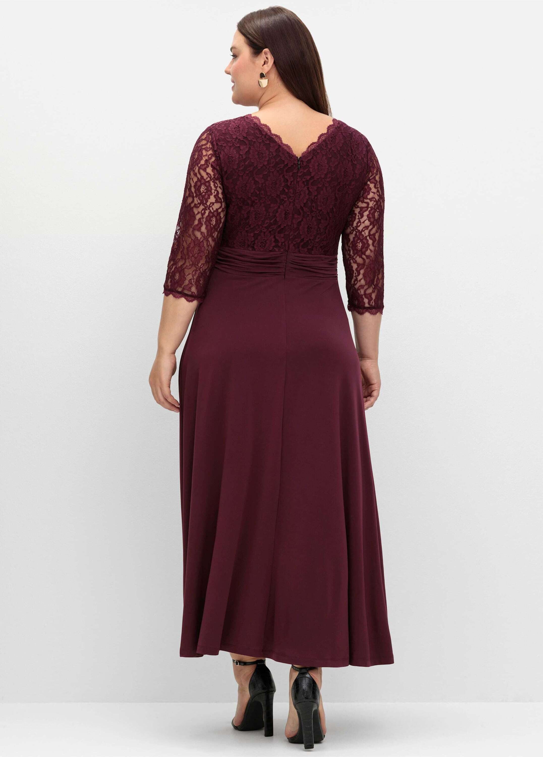 Sheego Etuikleid Abendkleid 3/4-Arm mit Oberteil aus floraler Spitze