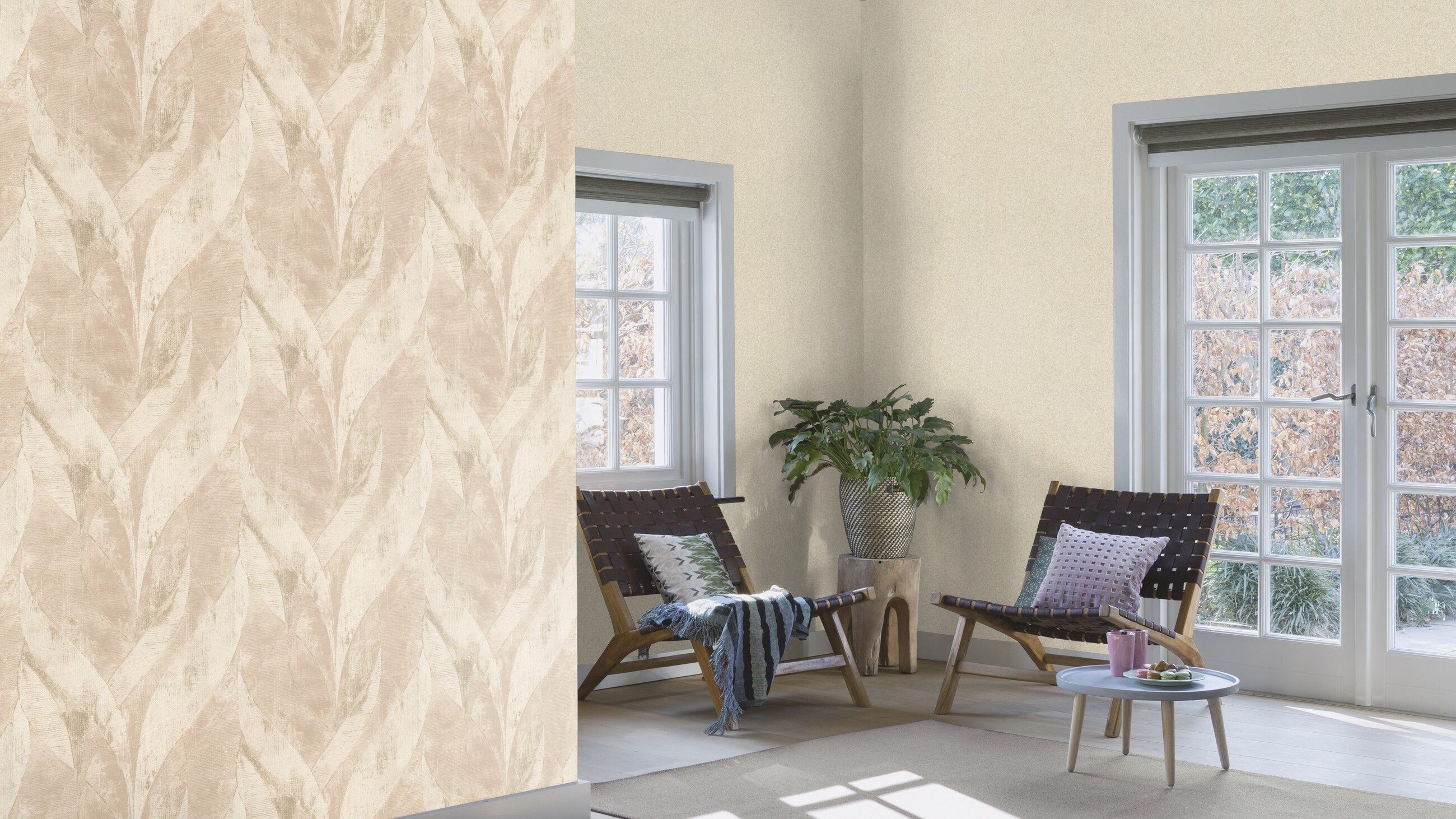 Rasch Vliestapete Wischtechnik - Vinyltapete Metallic Beige Gold, Wischoptik, Putzoptik, Glanzeffekt, (1 Rolle, 1 St., 10,05 m x 0,53 m), gute Lichtbeständigkeit, feucht abwischbar, restlos abziehbar