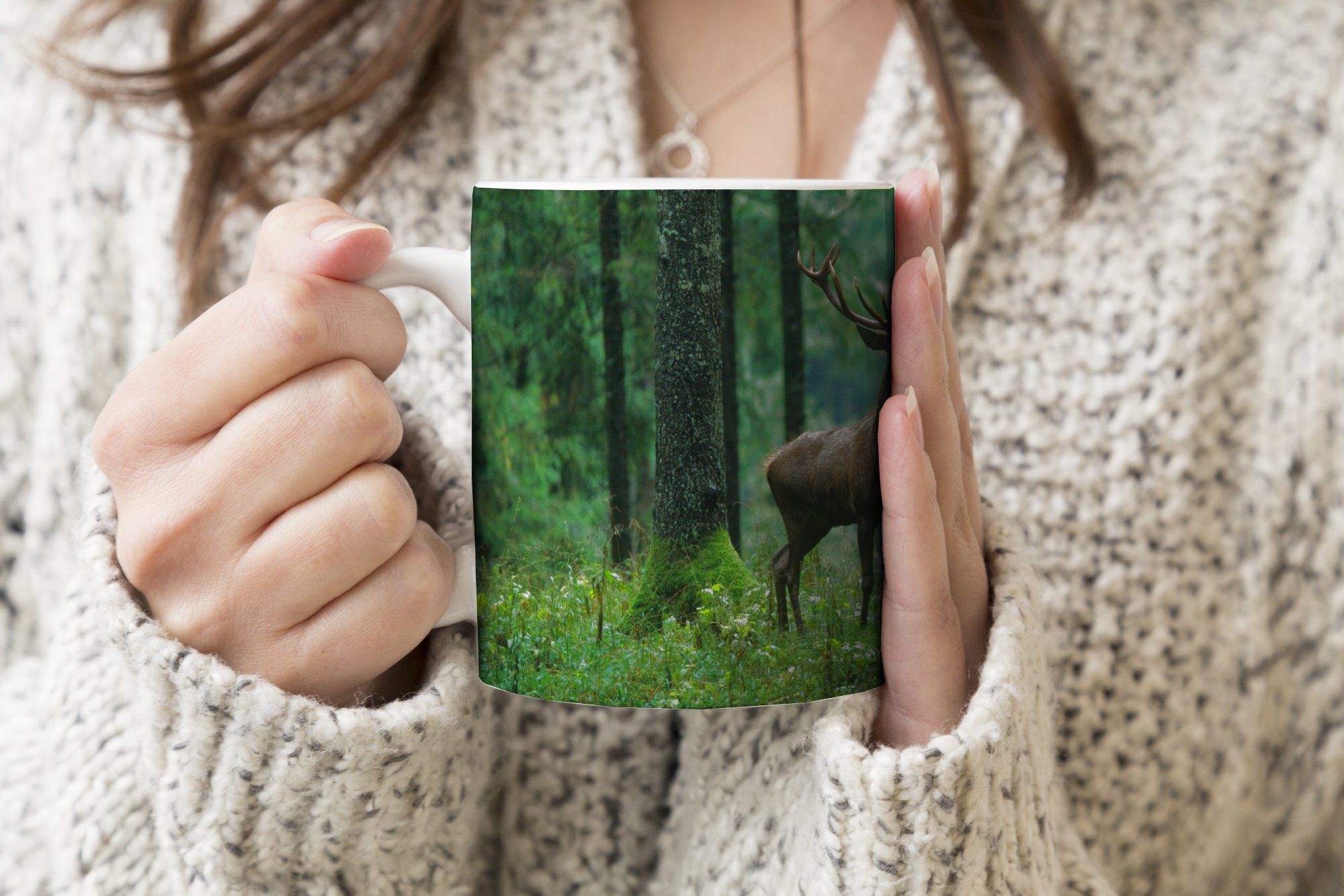 MuchoWow Tasse Hirsche - Wald - Bäume - Tiere - Natur, 1-tlg., Keramik, Kaffeetassen, Teetasse, Becher, Kaffeebecher, Geschenk