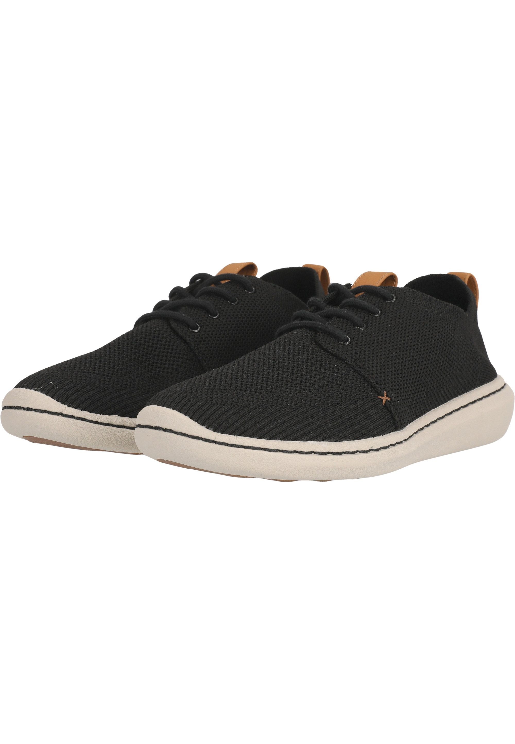 Clarks Step Urban Sneaker im lässigem Design
