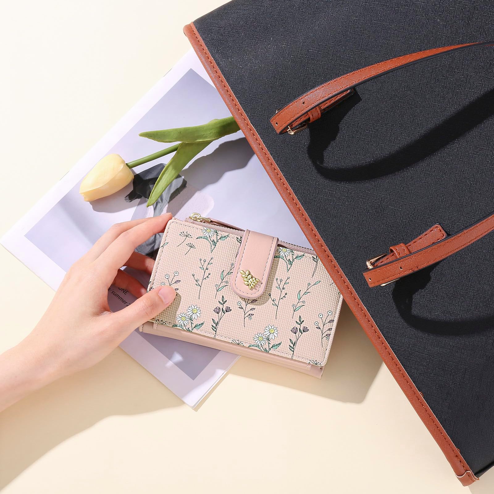 Zaewry Geldbörse Kleine Damen Geldbörse,Damen-Geldbörse, Kartenetui mit Blumenmuster, RFID-Schutz, veganes Leder, mit Münzfach mit Reißverschluss – Bild 5 von 5