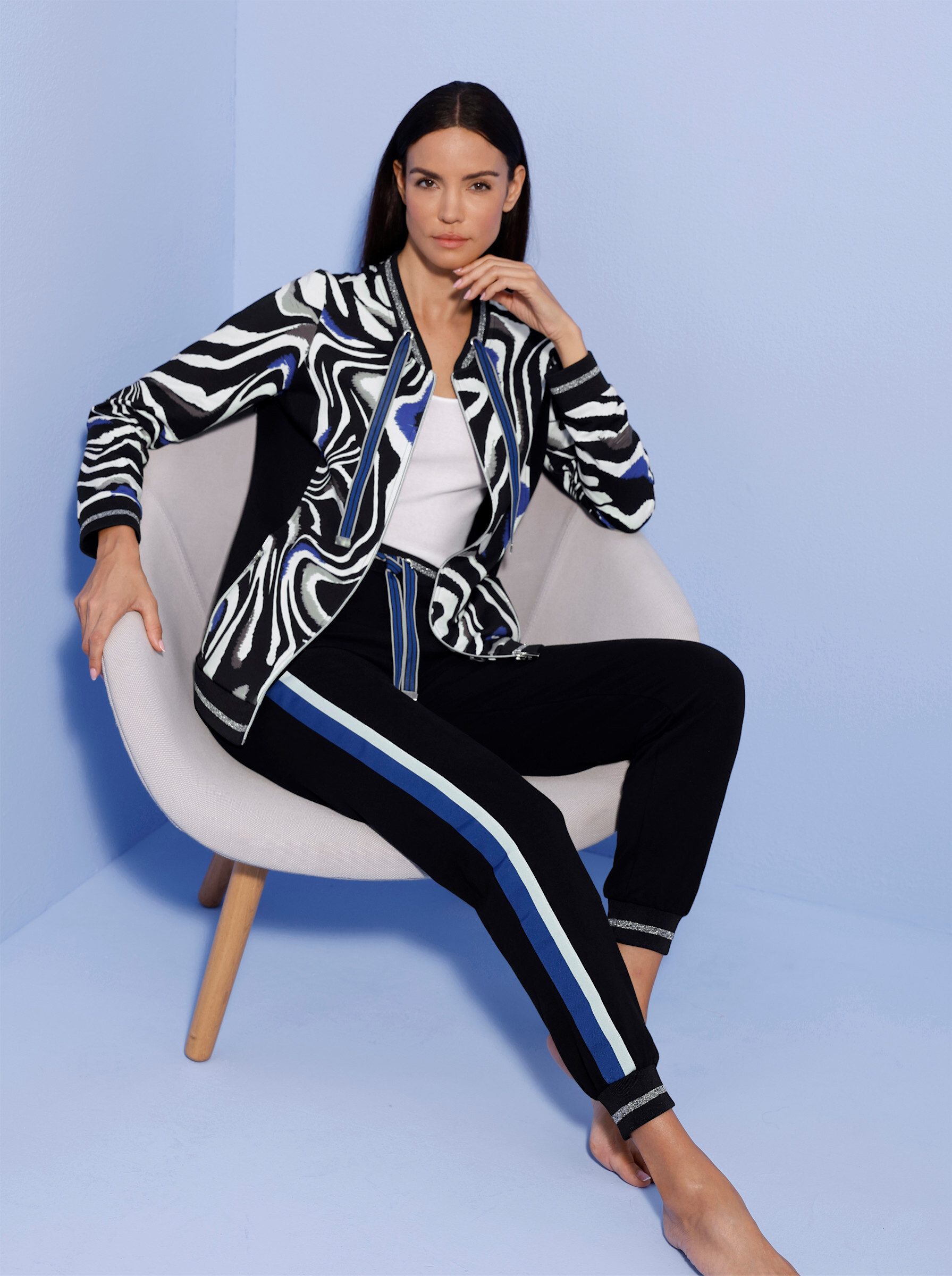 creation L Trainingsjacke Jacke Langarm