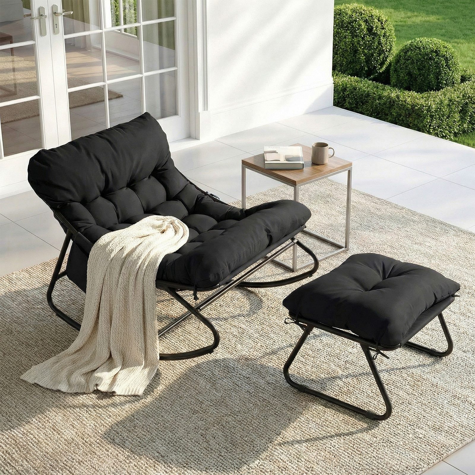 TLGREEN Schaukelstuhl mit gepolstertem Kissen und Fußhocker,Lounge Sessel mit Metallrahmen, 150kg Tragfähigkeit,Ideal für Balkon,Garten,Wohnzimmer,Schlafzimmer