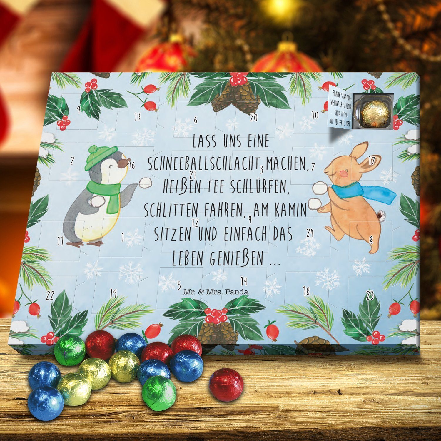 Mr. & Mrs. Panda Adventskalender Weihnachtsdeko, Hase - Pinguin Schneeballschlacht Weiß (1-tlg) Geschenk, Wi 