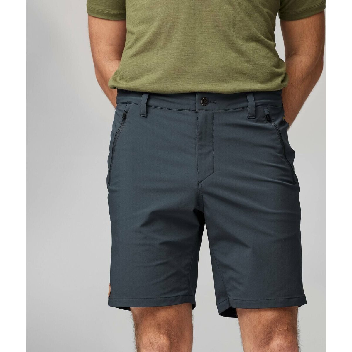 Fjällräven Shorts Abisko Trail Stretch Shorts M Leichte, wasserabweisende Herren-Shorts für Trekking und Wandern mit
