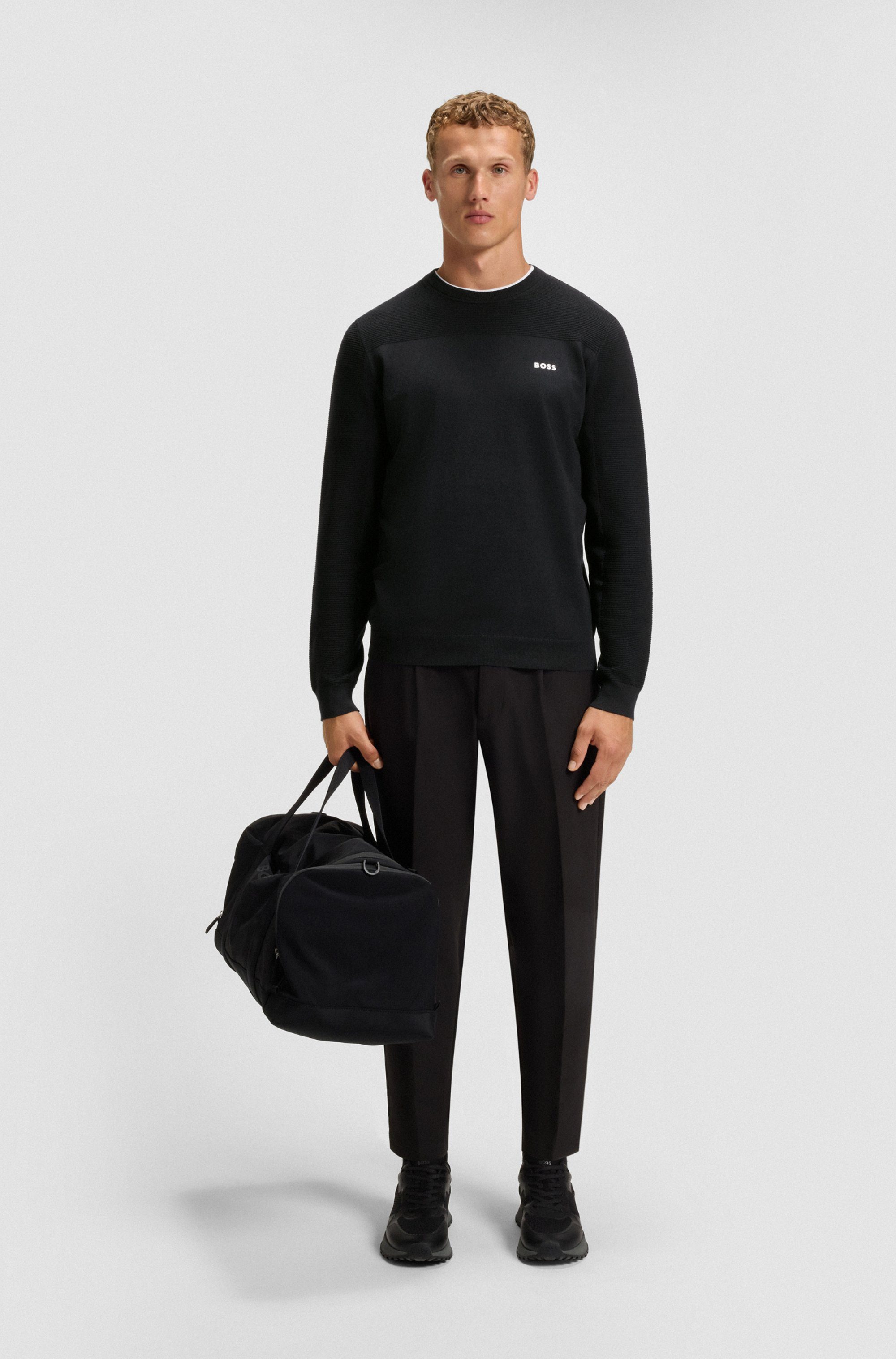 BOSS GREEN Strickpullover KN Momentum-X CN Rundhalsausschnitt, Regular Fit, kontrast HD-Logo