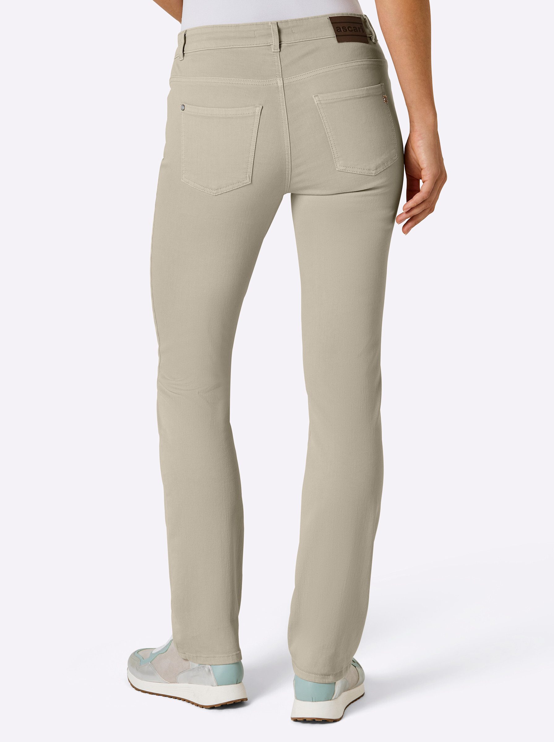 ascari Bequeme Jeans Edel-Jeans leicht vertieft