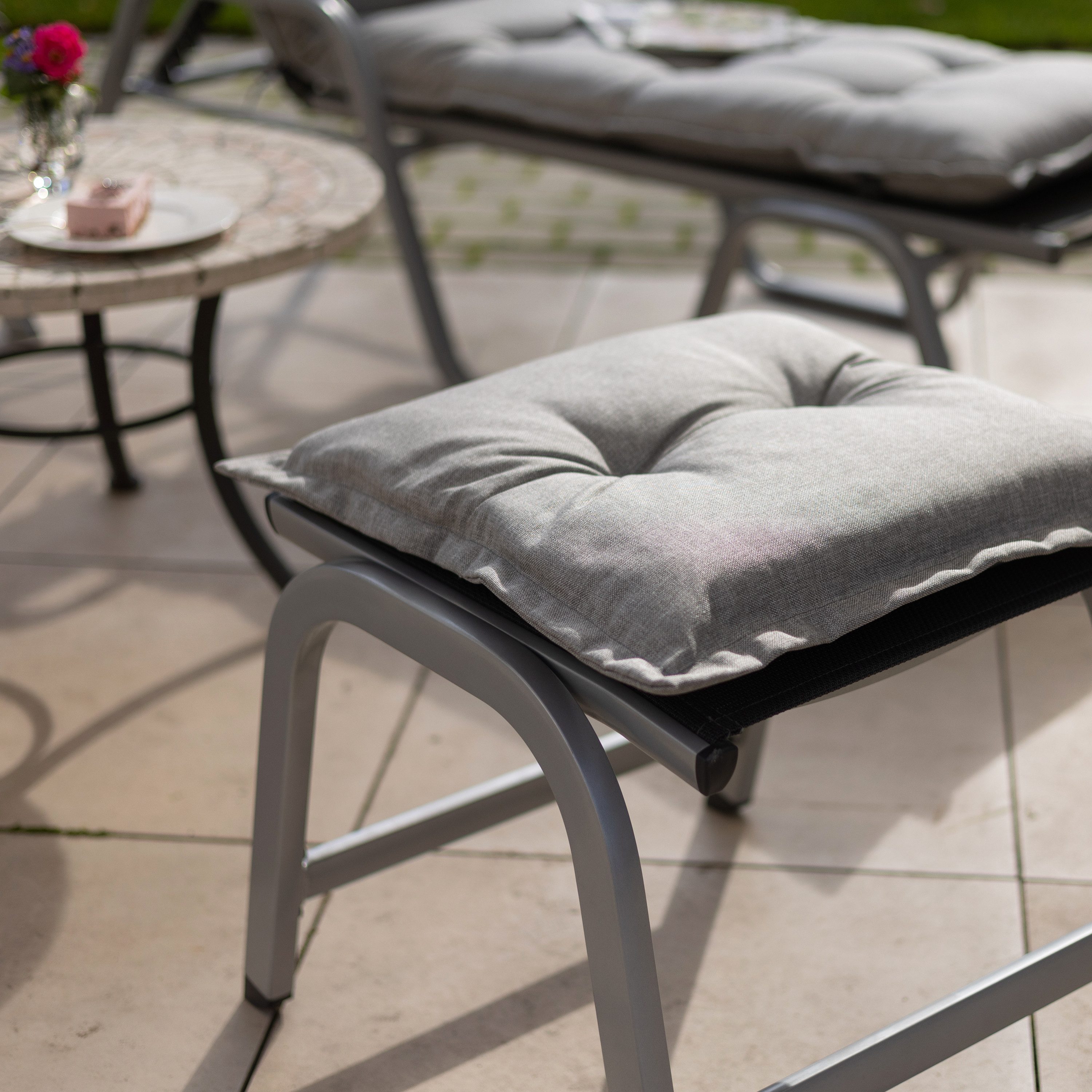 Herlag Hockerauflage Ava, SunGuard - extra dicke Sitzauflage, Silber