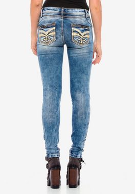Cipo & Baxx Slim-fit-Jeans in bequemem Slim Fit-Schnitt