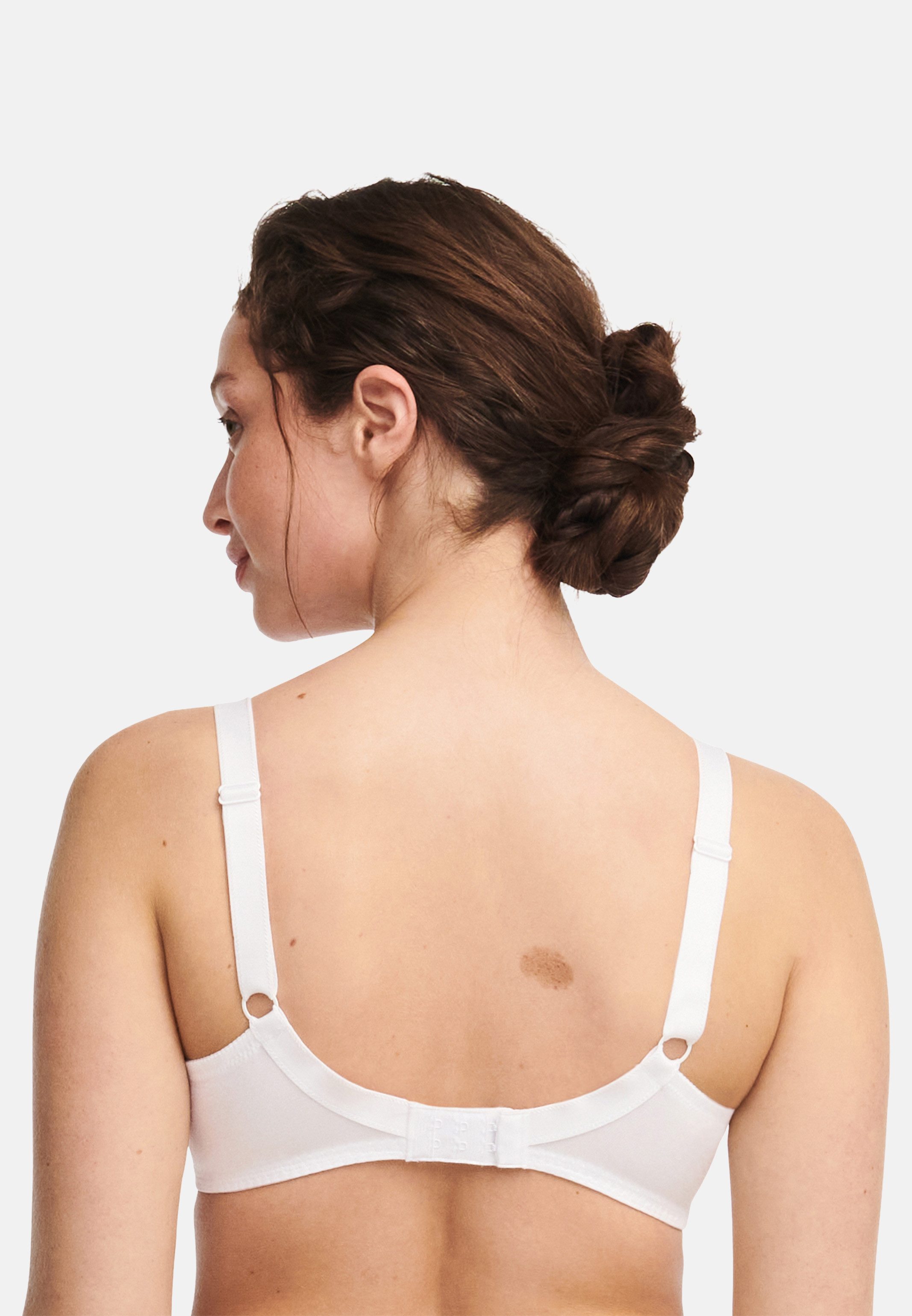 Chantelle Bügelloser BH Hedona (1-tlg) BH ohne Bügel - Minimizer-Effekt für eine natürliche Form