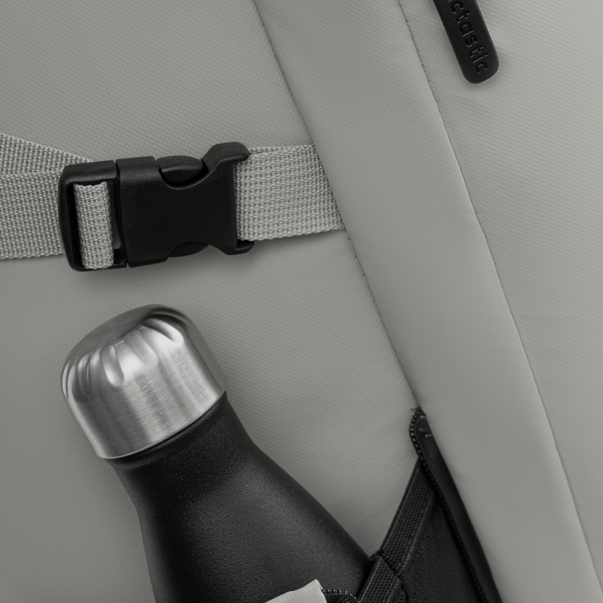 Pactastic Daypack Urban Collection, Veganes Tech-Material