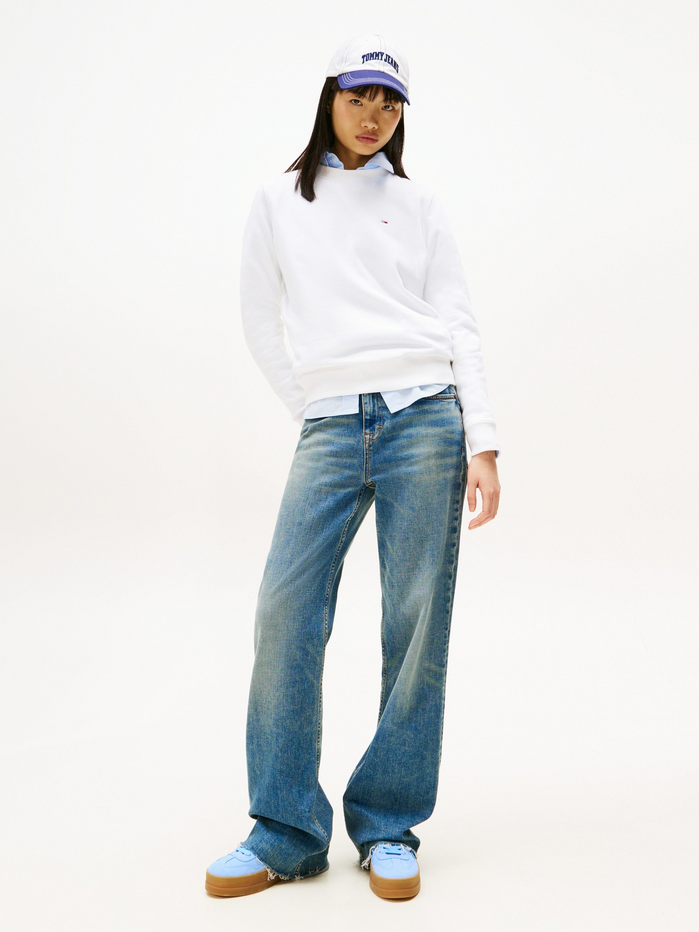 Tommy Jeans Sweatshirt TJW REG S FLAG CREW mit Logostickerei, Regular Fit