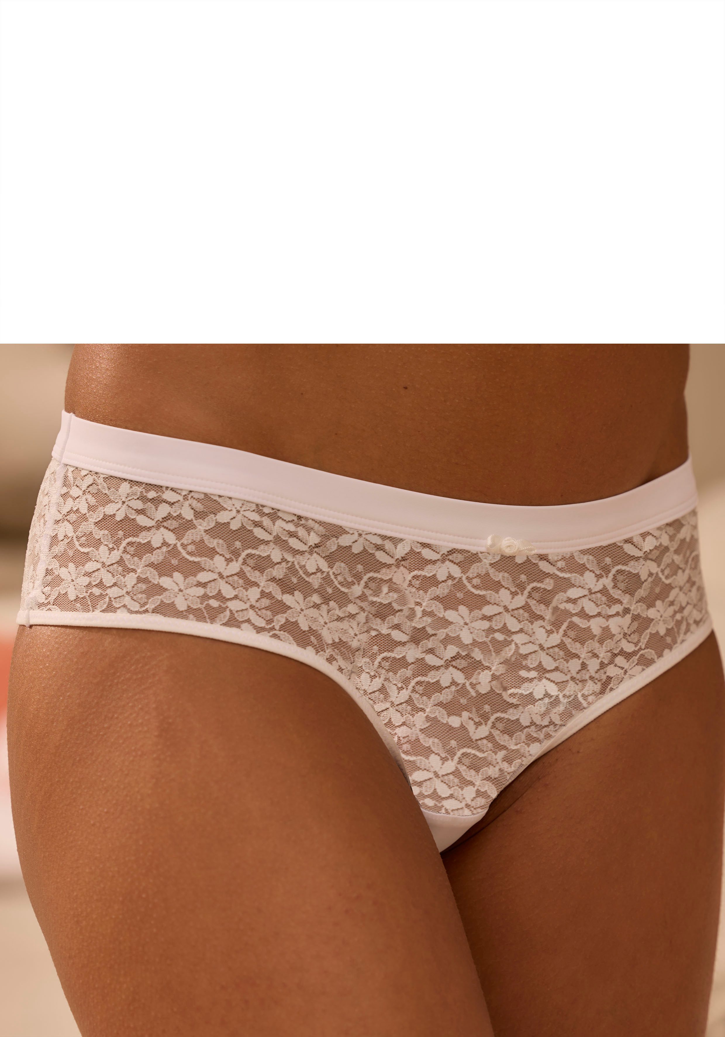 Vivance Stringpanty aus zarter Spitze in günstig online kaufen