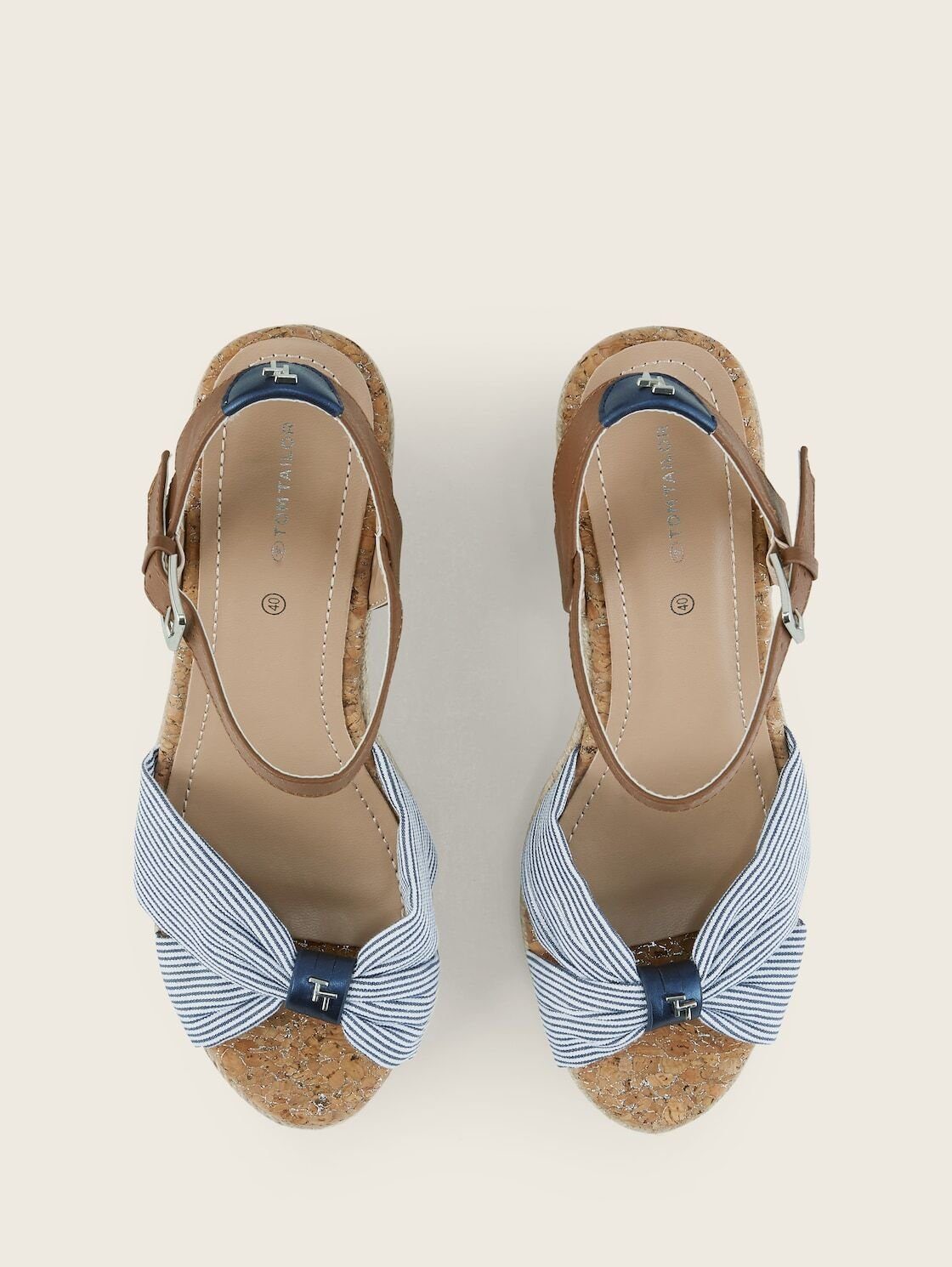 TOM TAILOR Shoes Licence Keilsandalette (1-tlg) Sandalen mit Keilabsatz 