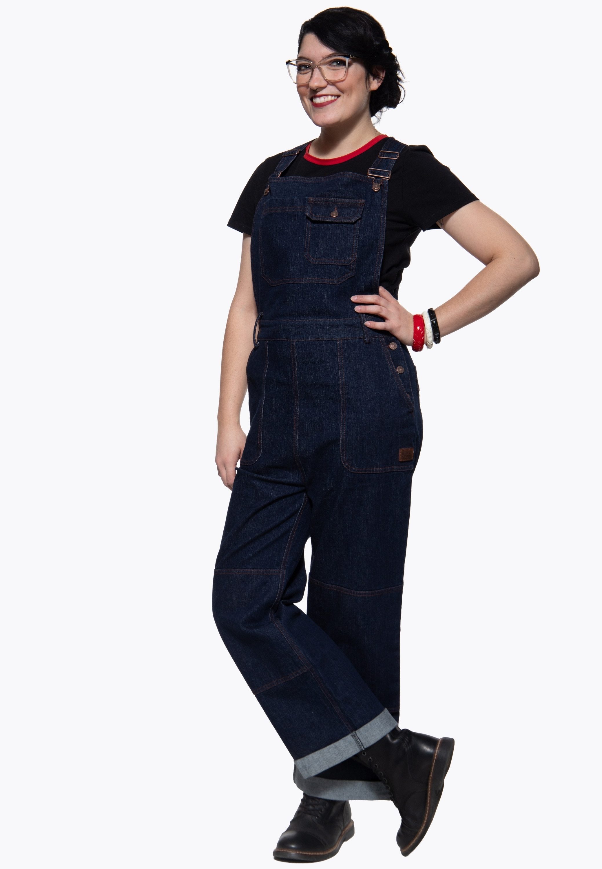 QueenKerosin Latzjeans Velma mit gekrempelten Beinabschlüssen