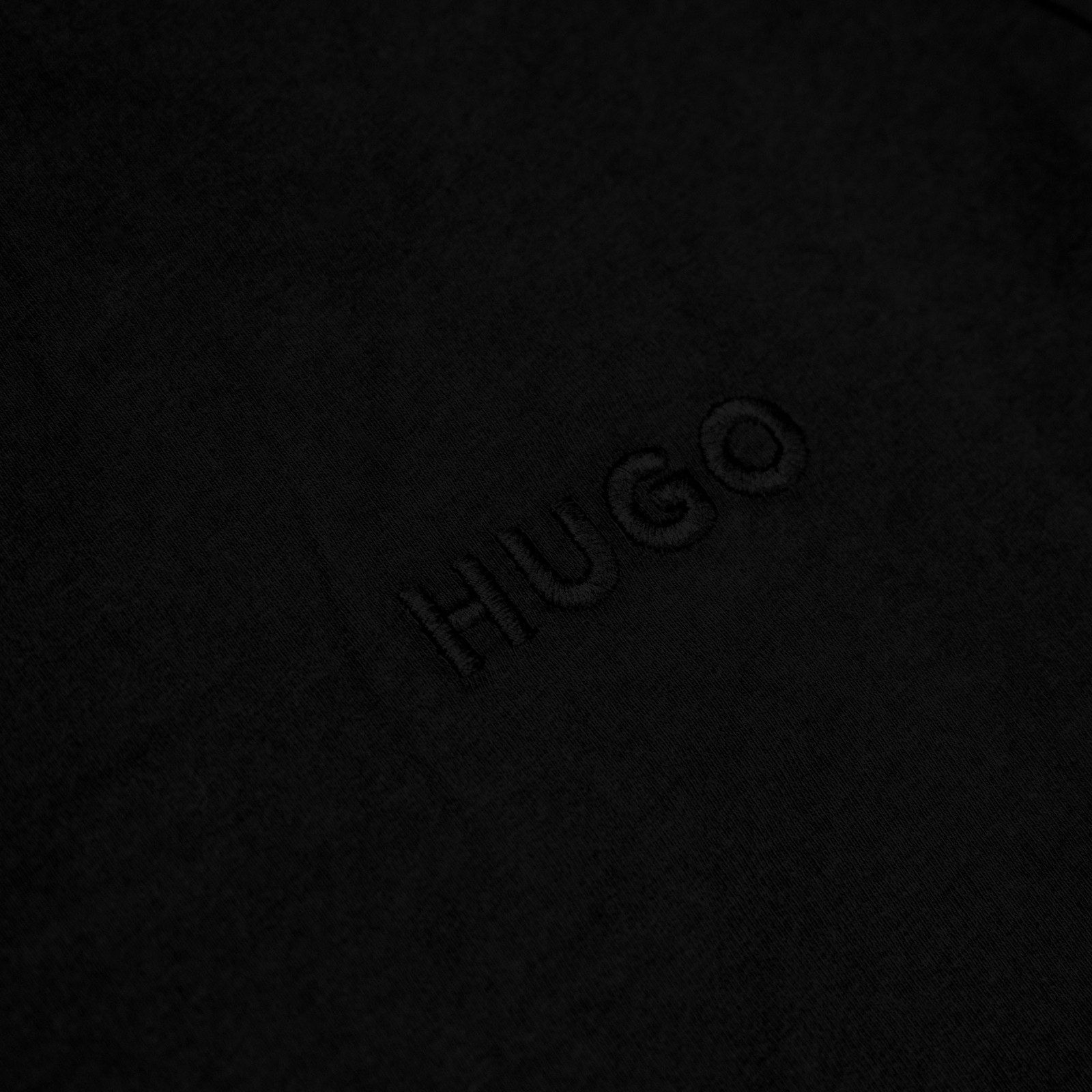 HUGO T-Shirt LIAM T-Shirt mit eingesticktem Markenlogo günstig online kaufen