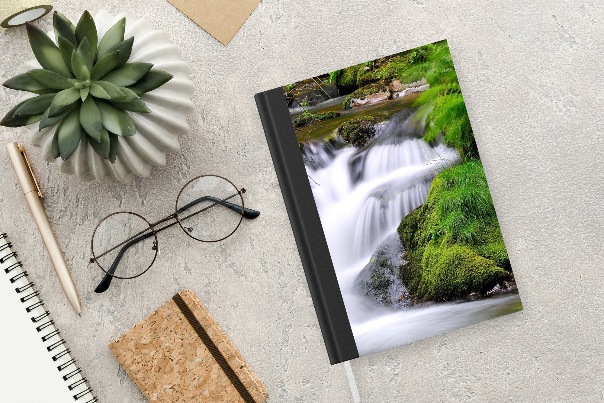 Wasserfall, Tagebuch, Natur 98 - Seiten, MuchoWow Notizheft, Merkzettel, Haushaltsbuch A5, Notizbuch - Journal, Wasser
