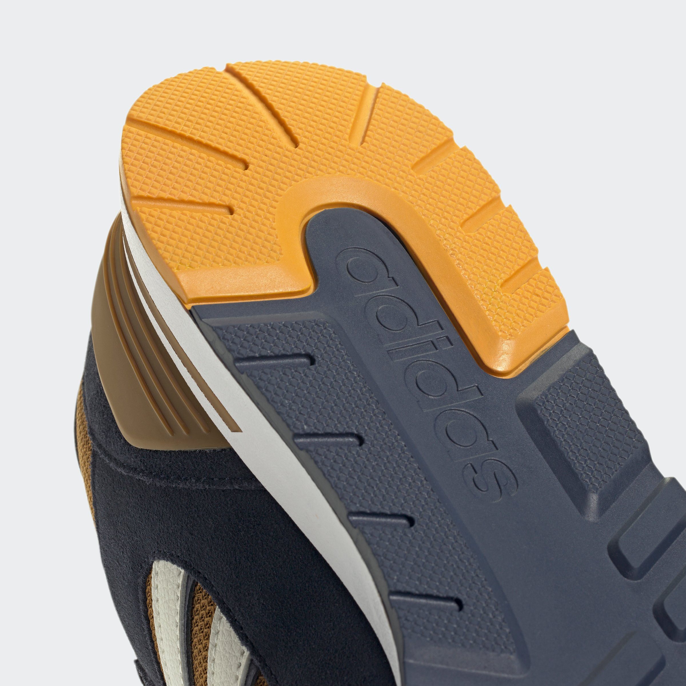 Strata Sportswear RUN 80S / Ink Off Bronze Sneaker / White adidas Legend