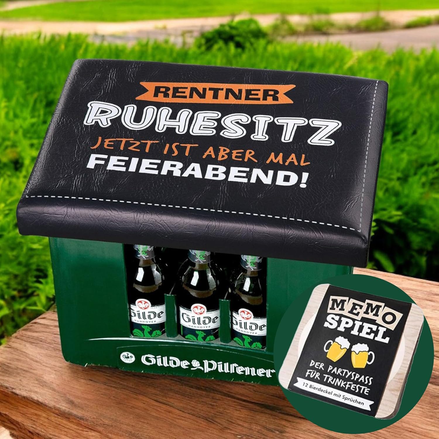 Cult at Home Hocker RUHESITZ - Sitzauflage + Bierdeckel Memospiel - für Bierkiste (1xSitzauflage für Bierkiste, Auflage - Bierkasten), Bierkiste Bierkasten Sitzkissen Kissen mit Bier Männergeschenk
