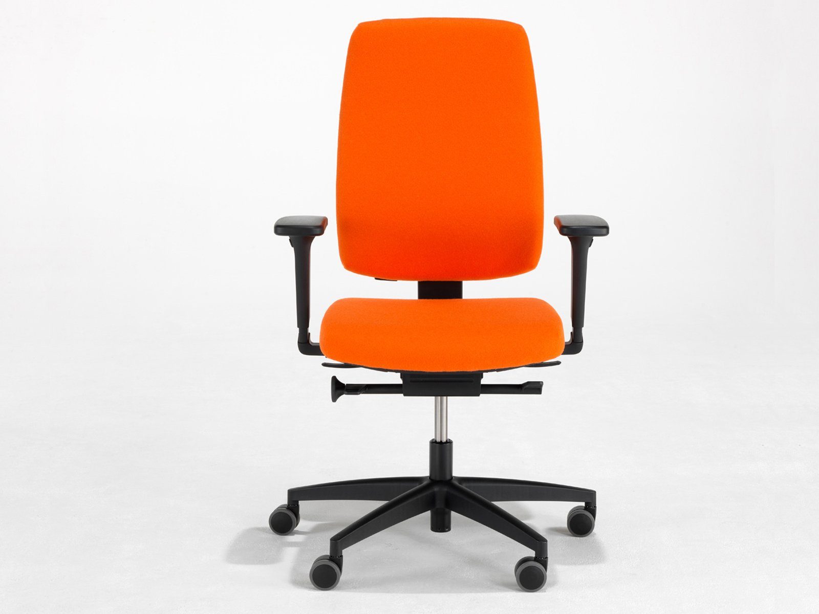 Mauser Sitzkultur Schreibtischstuhl, Ergonomisch-er Bürostuhl Orange,  moderner hochwertiger Armlehnenstuhl