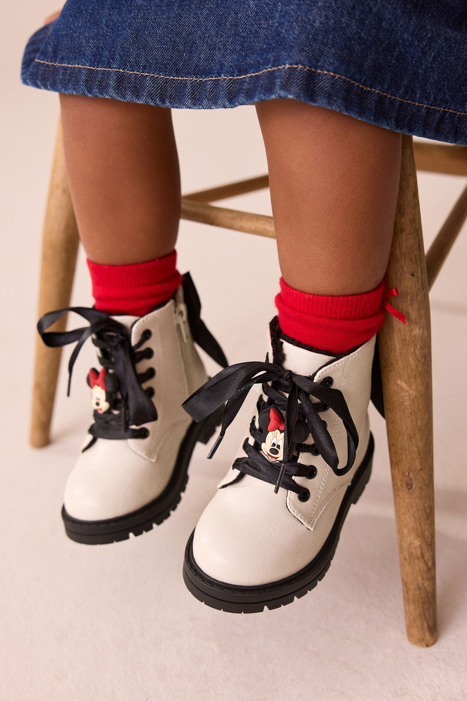 Next Minnie Mouse Geschnürte Stiefeletten mit Schleife Schnürstiefelette (1-tlg)