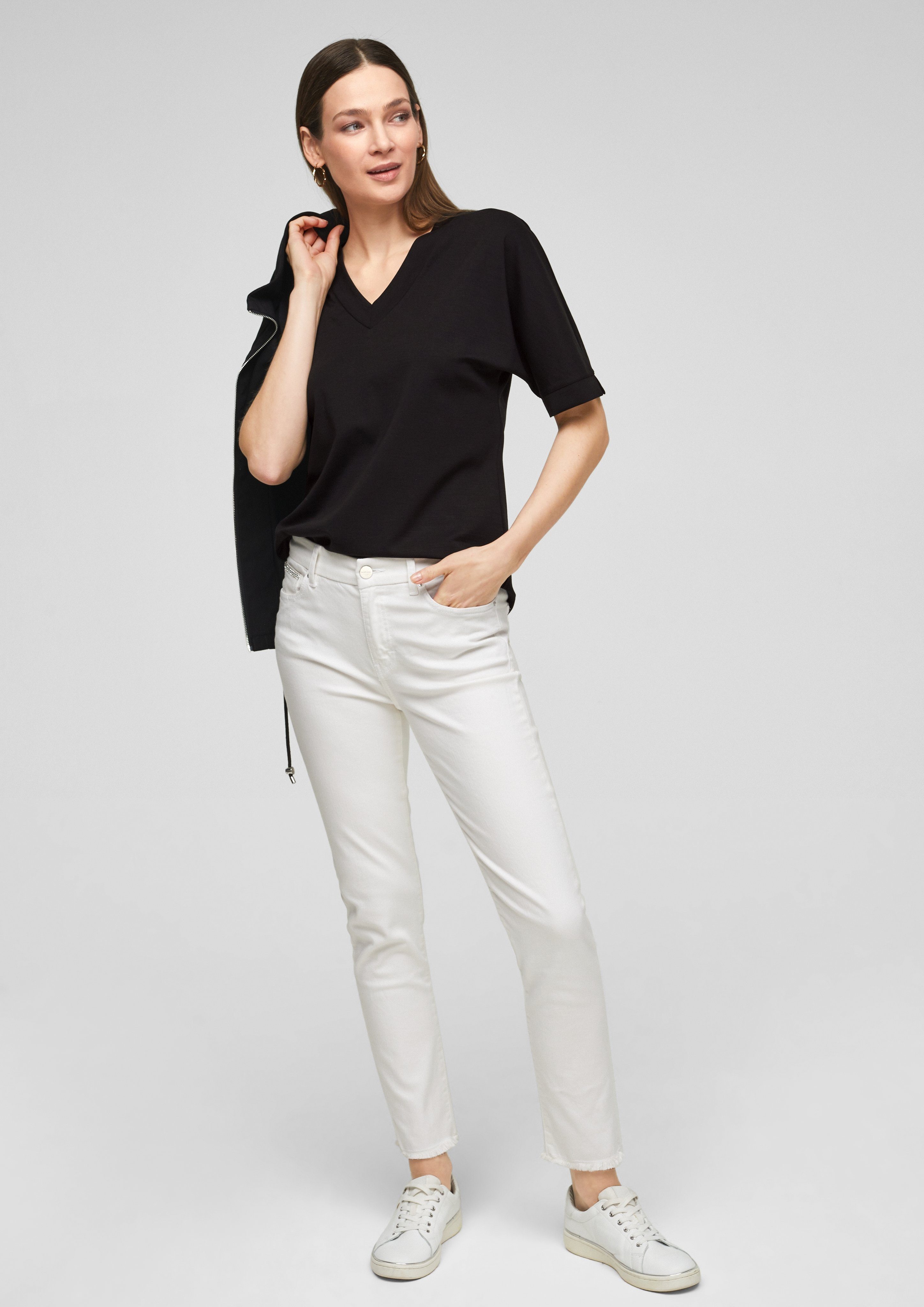 Damen Shirts s.Oliver BLACK LABEL Kurzarmshirt Lyocellmix-Shirt im cleanen Style (1-tlg)