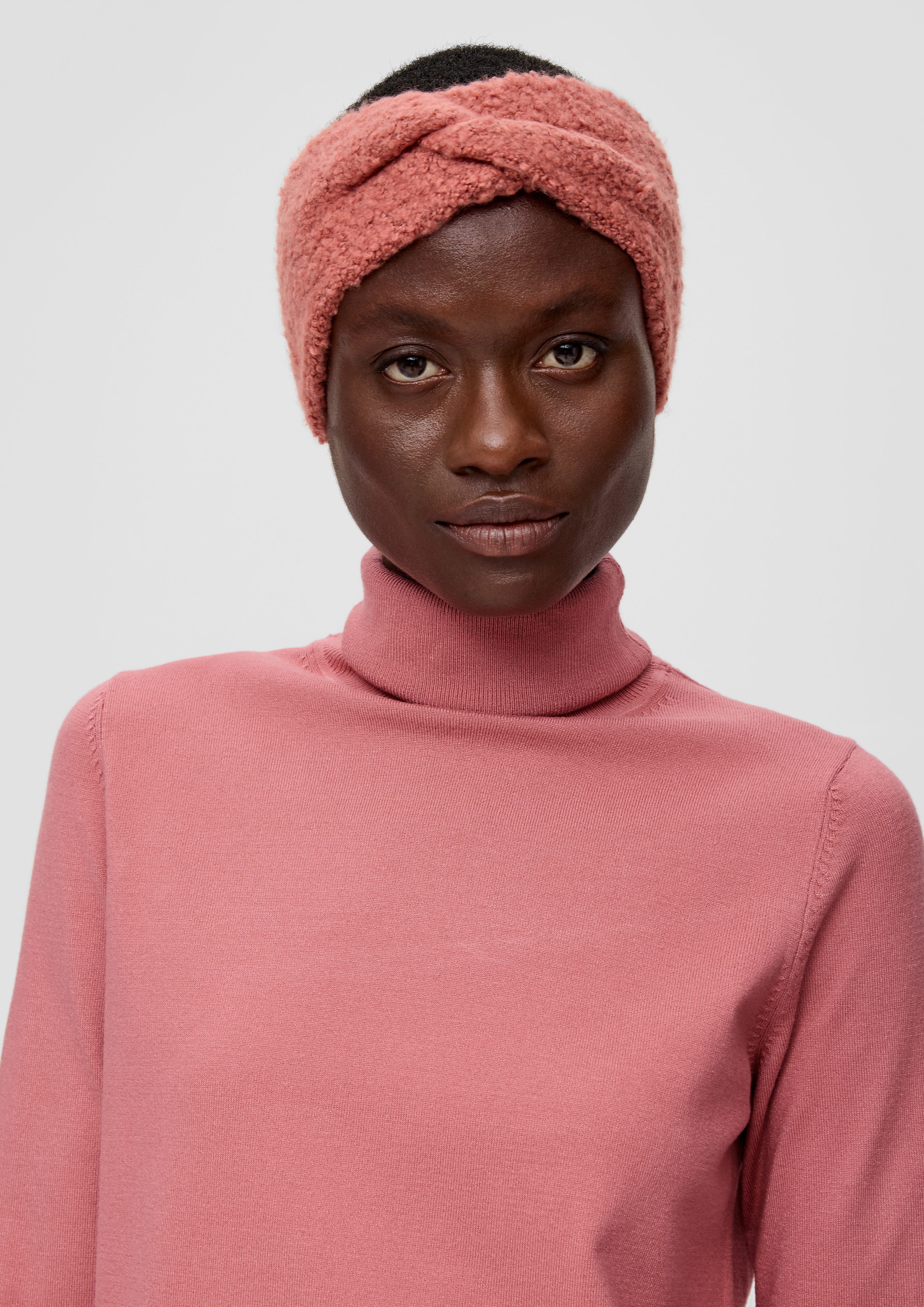 s.Oliver Strickpullover Feinstrickpullover mit Rollkragen günstig online kaufen