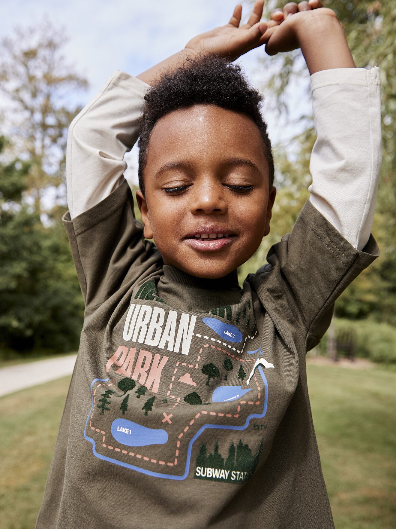 vertbaudet Langarmshirt Jungen Shirt in Lagen-Optik mit Recycling-Baumwolle