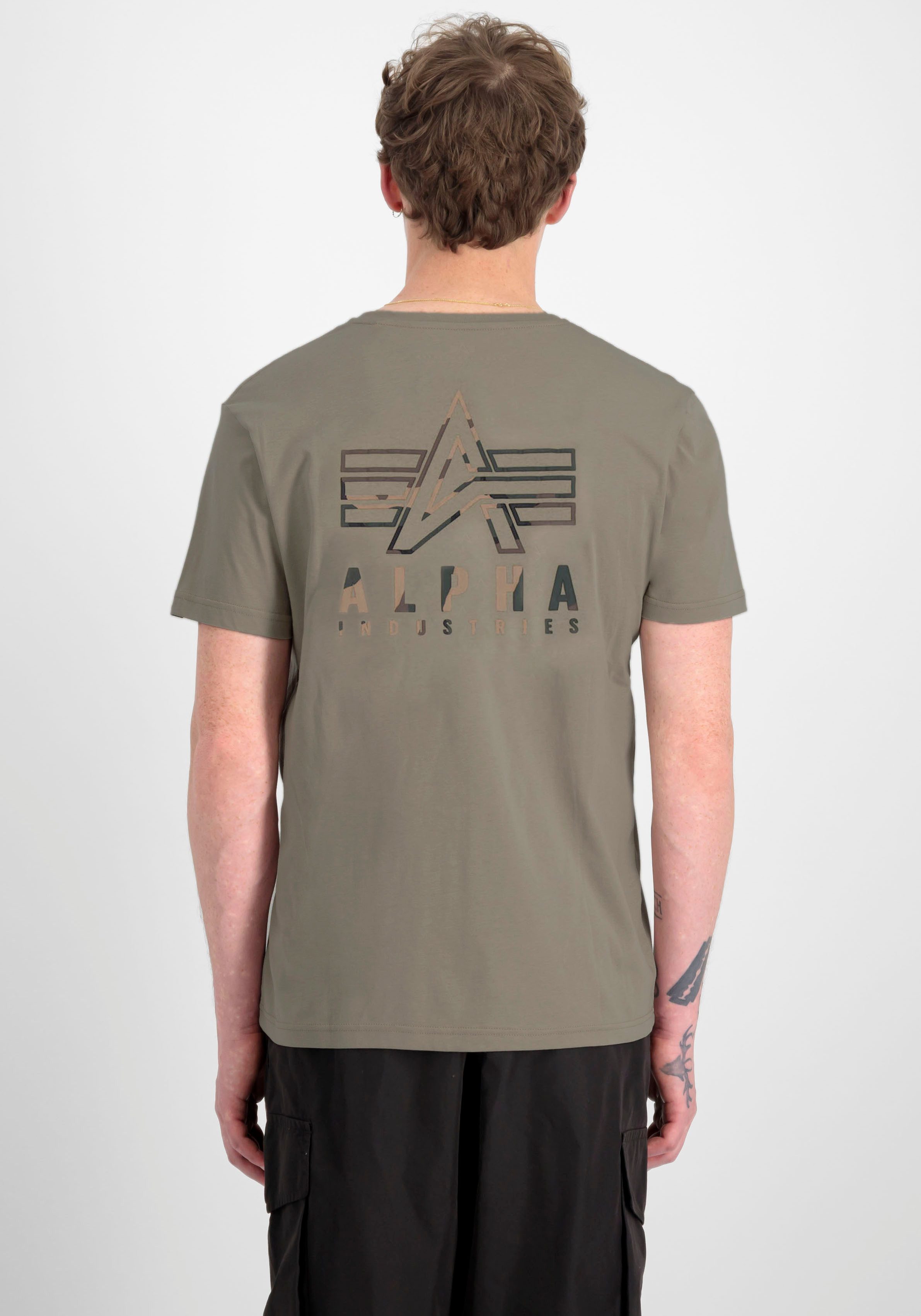 Alpha Industries Rundhalsshirt Camo Logo Puff günstig online kaufen