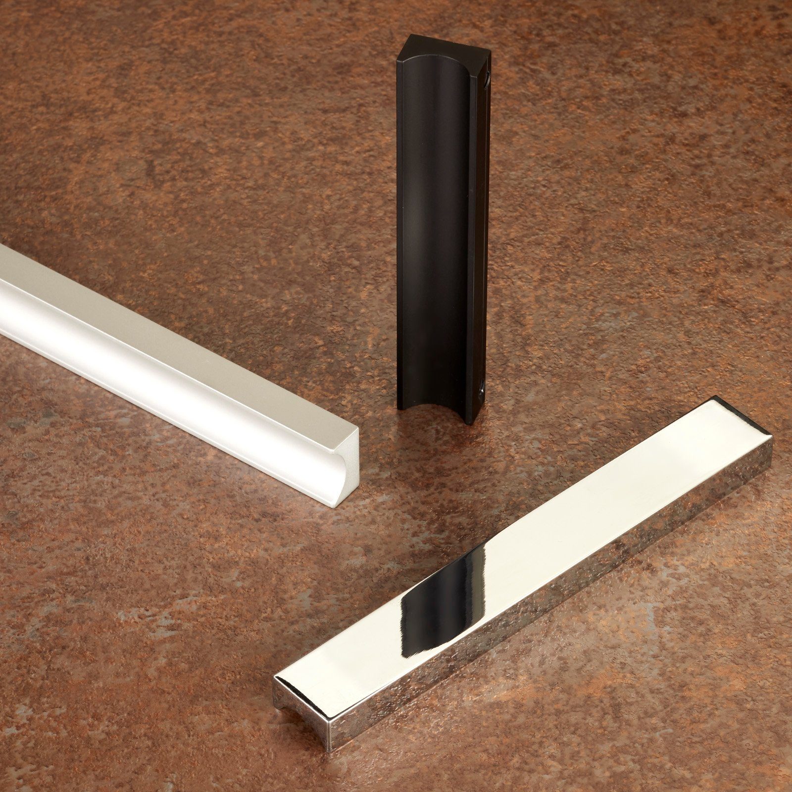 SO-TECH® Möbelgriff Griffleiste GÖTEBORG Aluminium Bohrlochabstände 32 - 320 mm, BA 288 mm Aluminium EV1 eloxiert inkl. Schrauben