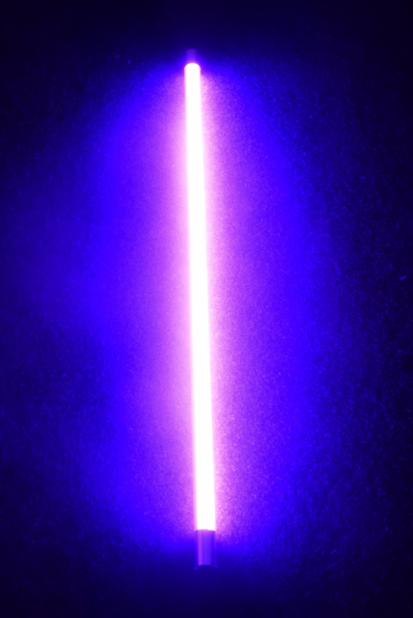 Endkappe Kunststoffröhre LED XENON Pink / 9762 Xenon Pink, Stab 63cm 9W Kabel Wandleuchte LED LED, VISION weiß