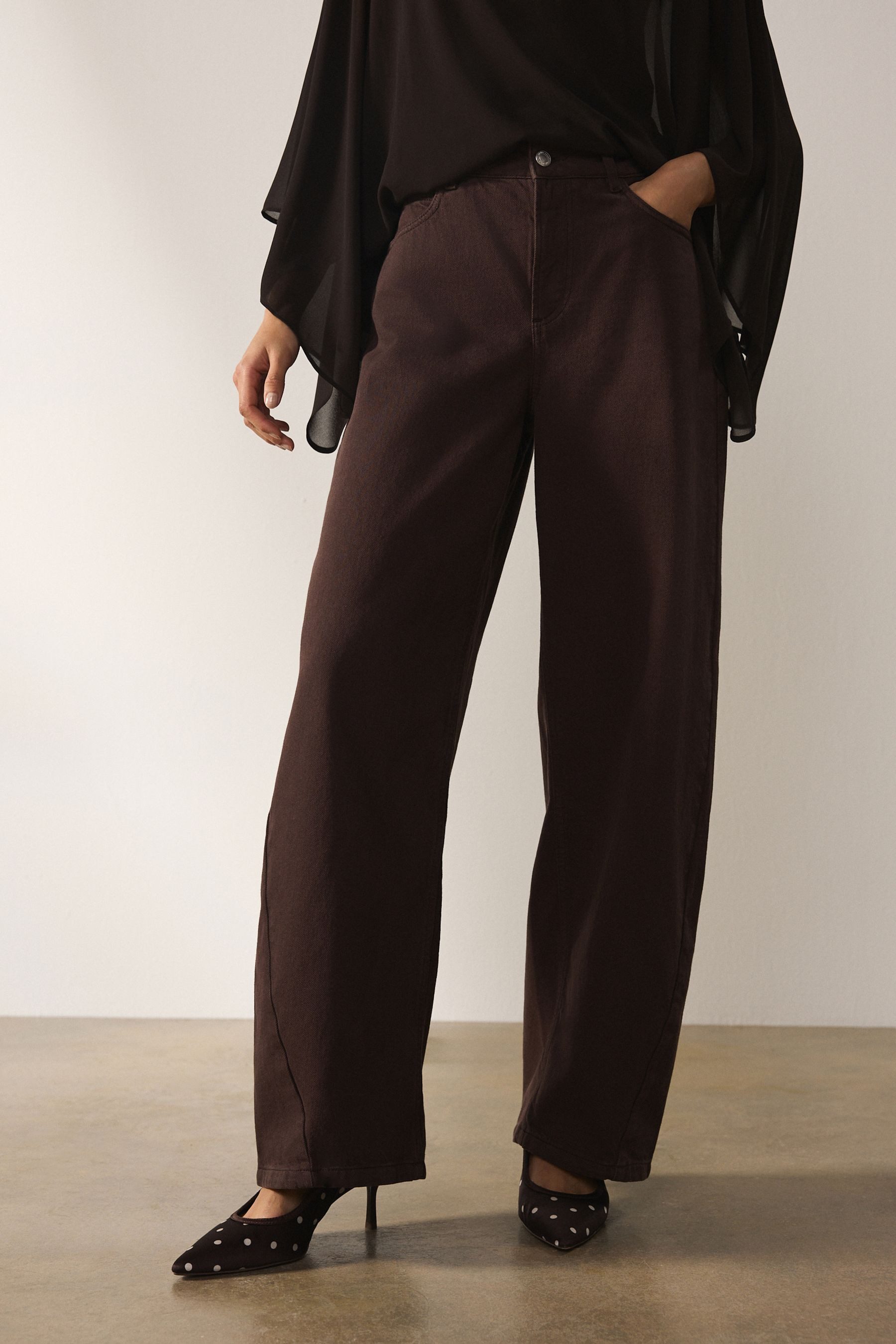 Next Weite Jeans Barrel-Jeans mit verdrehter Naht (1-tlg)