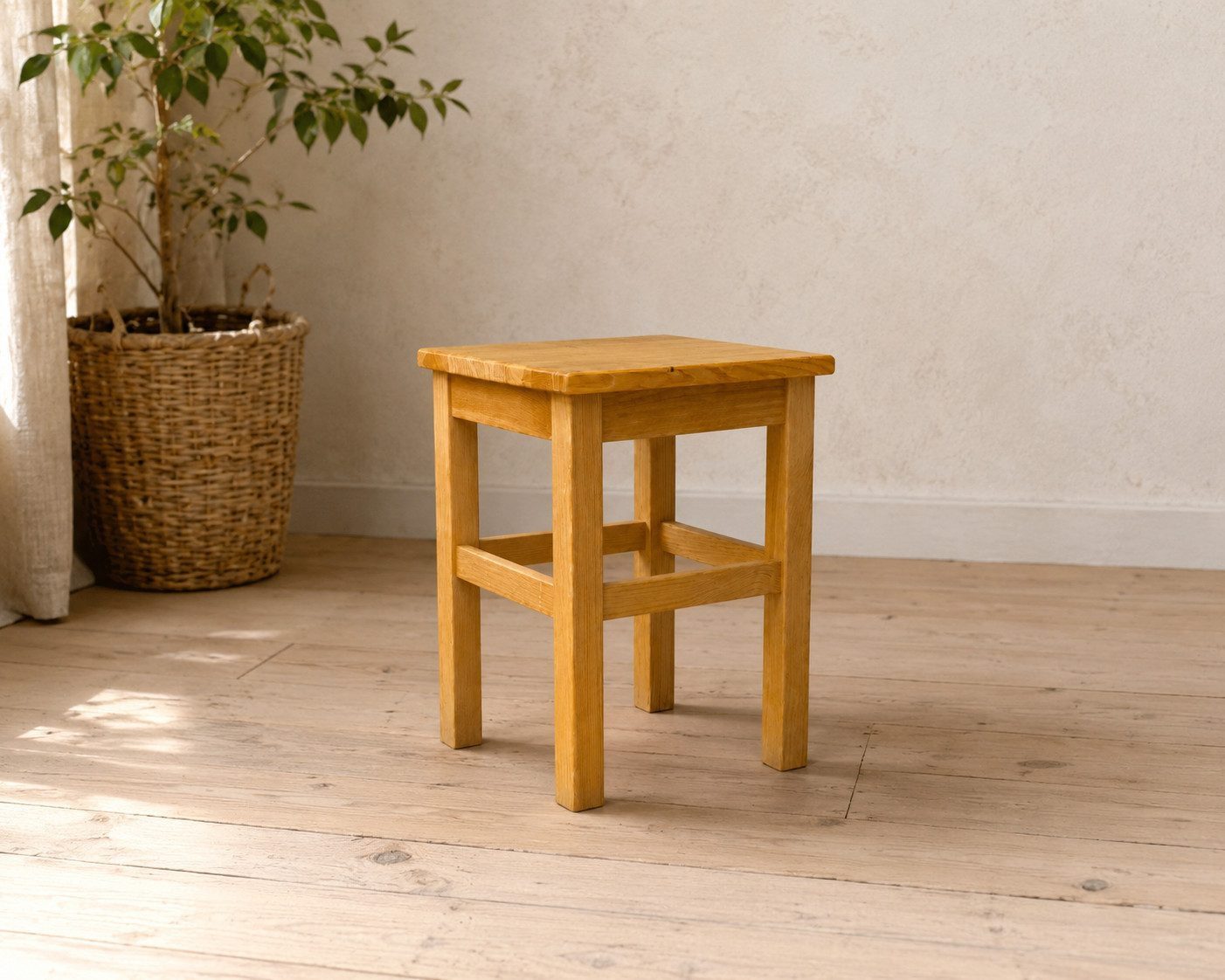 Xlmoebel Sitzhocker Massiver Holzhocker Skandi Natur Sitzhocker Kiefer Modern Sofort, Massiver Holzhocker aus Kiefer