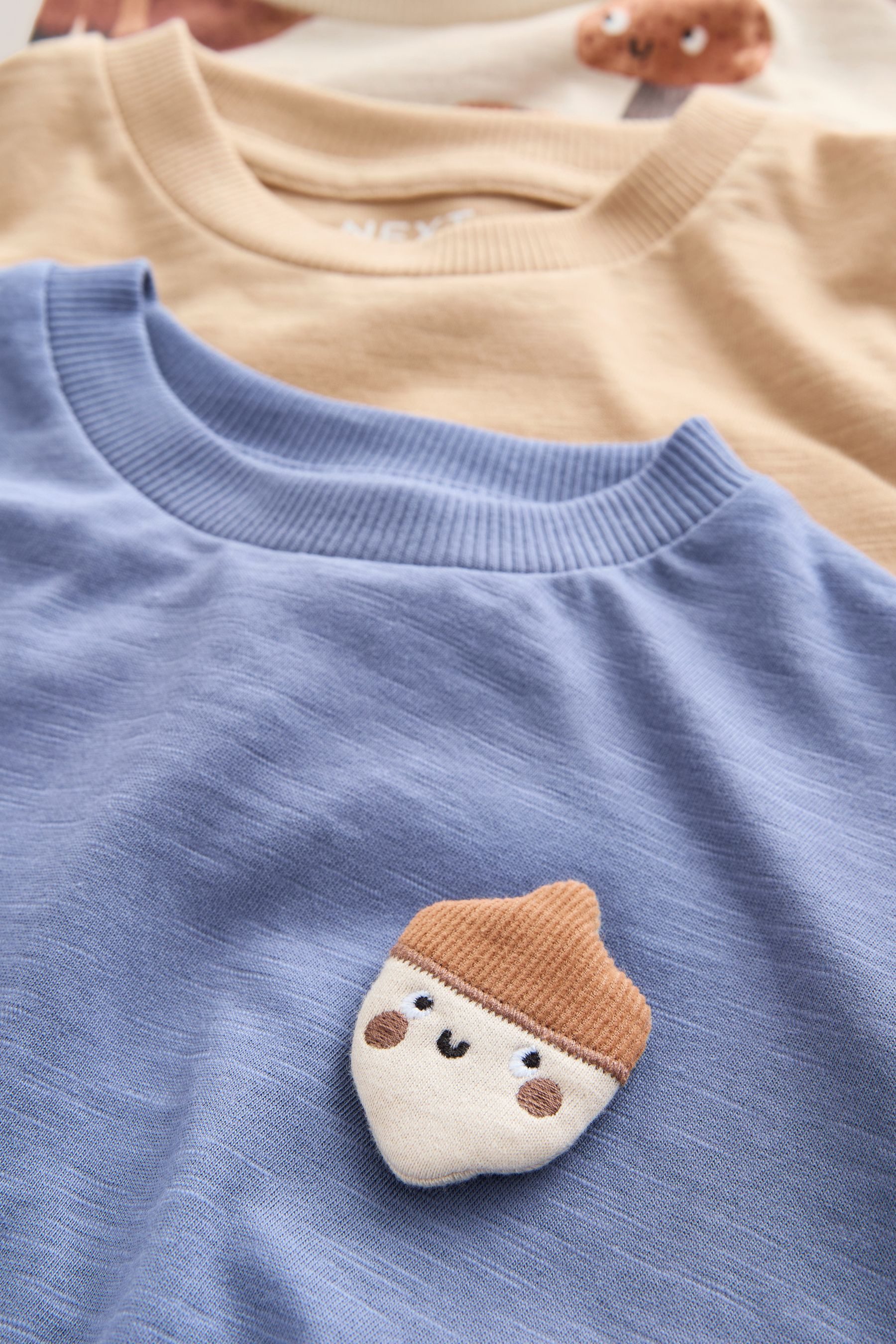 Next Langarmshirt 3er-Pack Langarmshirts, Tiermotive (3-tlg)