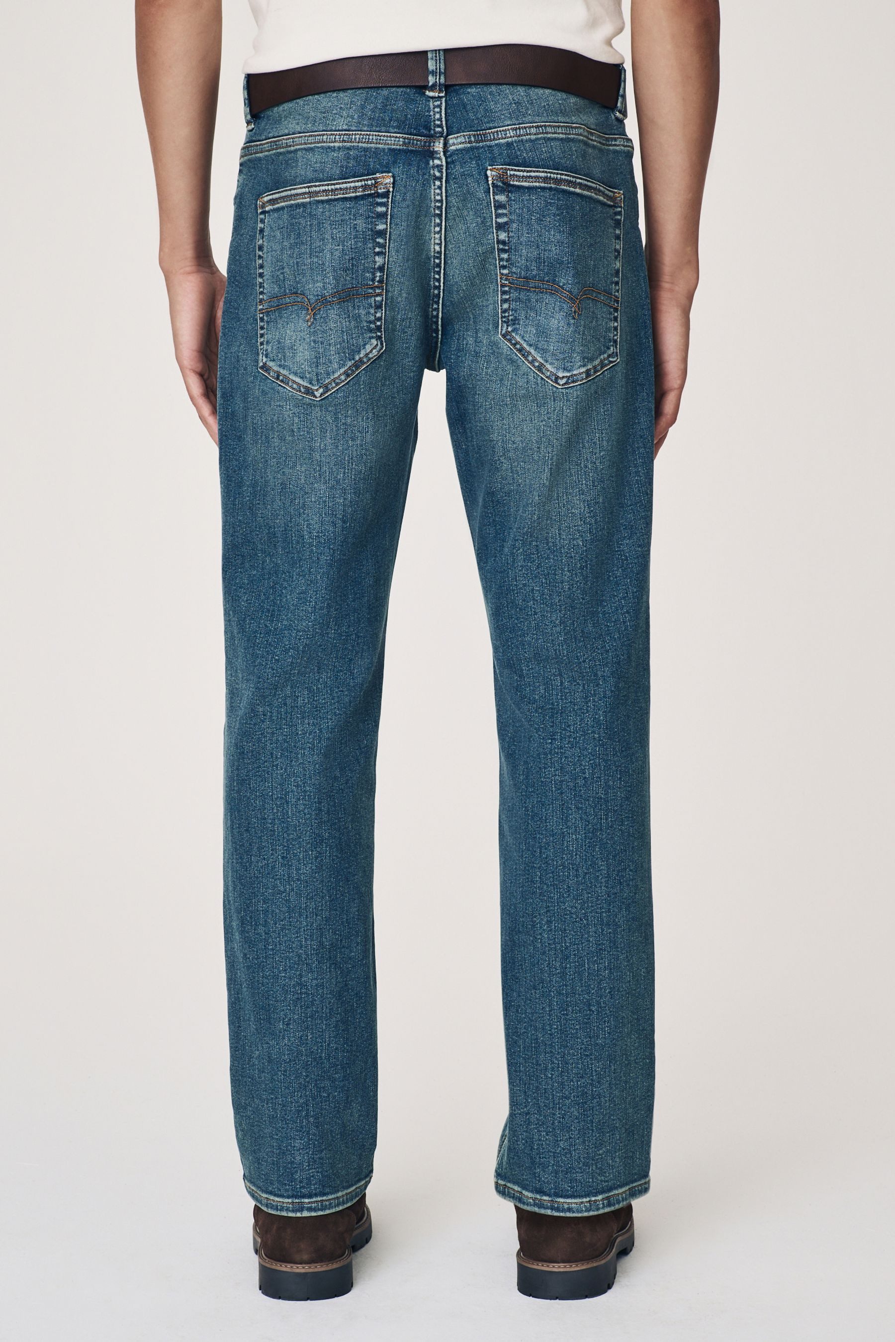 Next Straight-Jeans Straight Fit Motionflex- Jeans günstig online kaufen