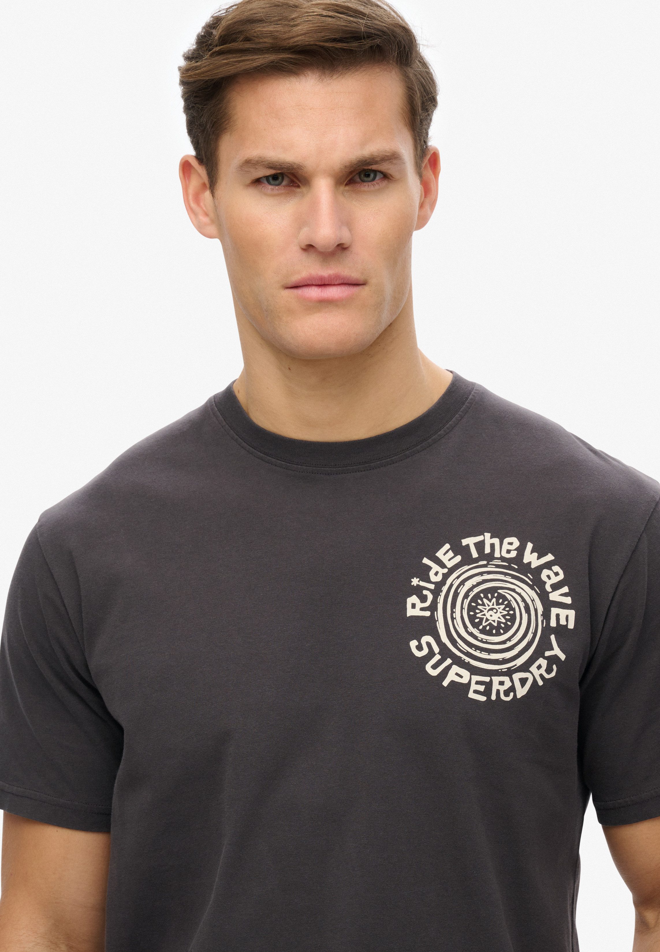 Superdry Rundhalsshirt OUTDOOR NARRATIVE LOOSE TEE günstig online kaufen
