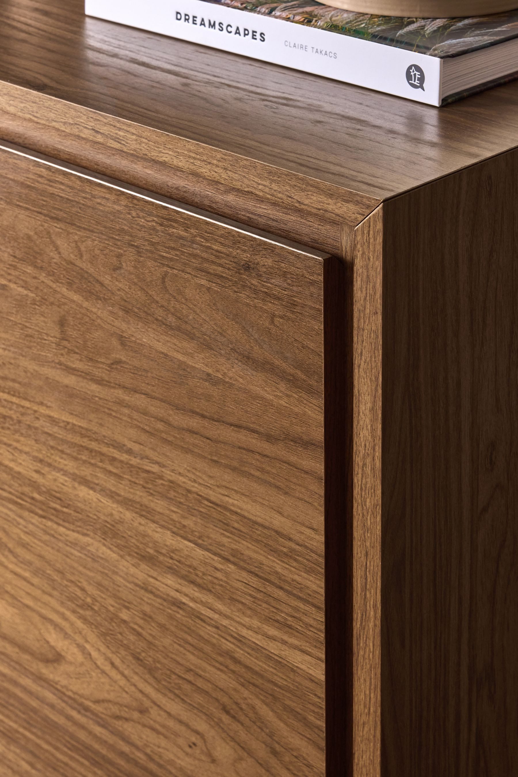 MADE Sideboard MADE.COM Kaci Sideboard – klein (1 St)