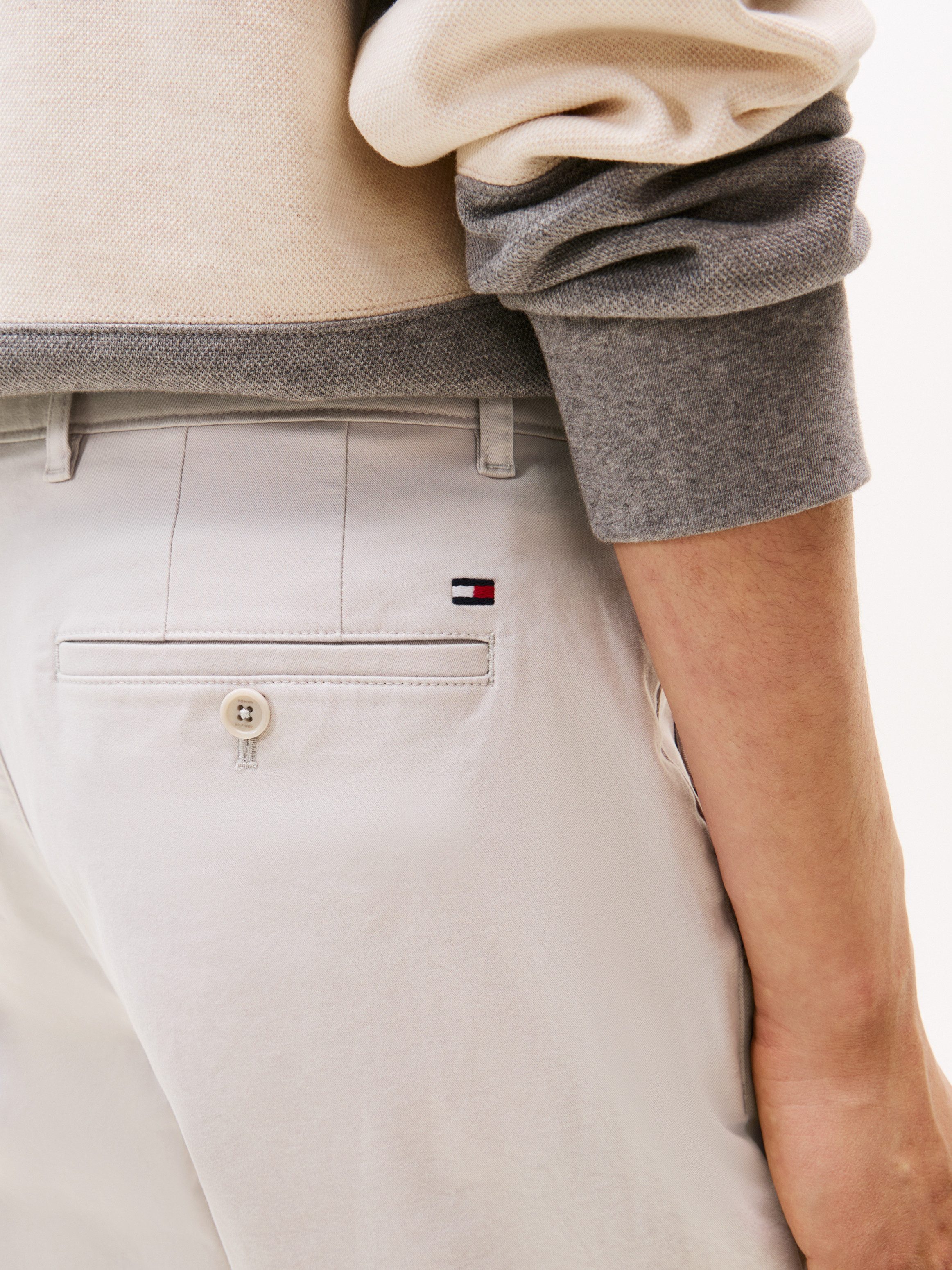 Tommy Hilfiger Chinohose DENTON ESSENTIAL Gerades Bein, Schlichte Optik