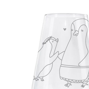 Mr. & Mrs. Panda Weißweinglas Pinguin mit Kind - Transparent - Geschenk, Mutti, Mutter, Mami, Weißw, Premium Glas, Liebevoll gestaltet