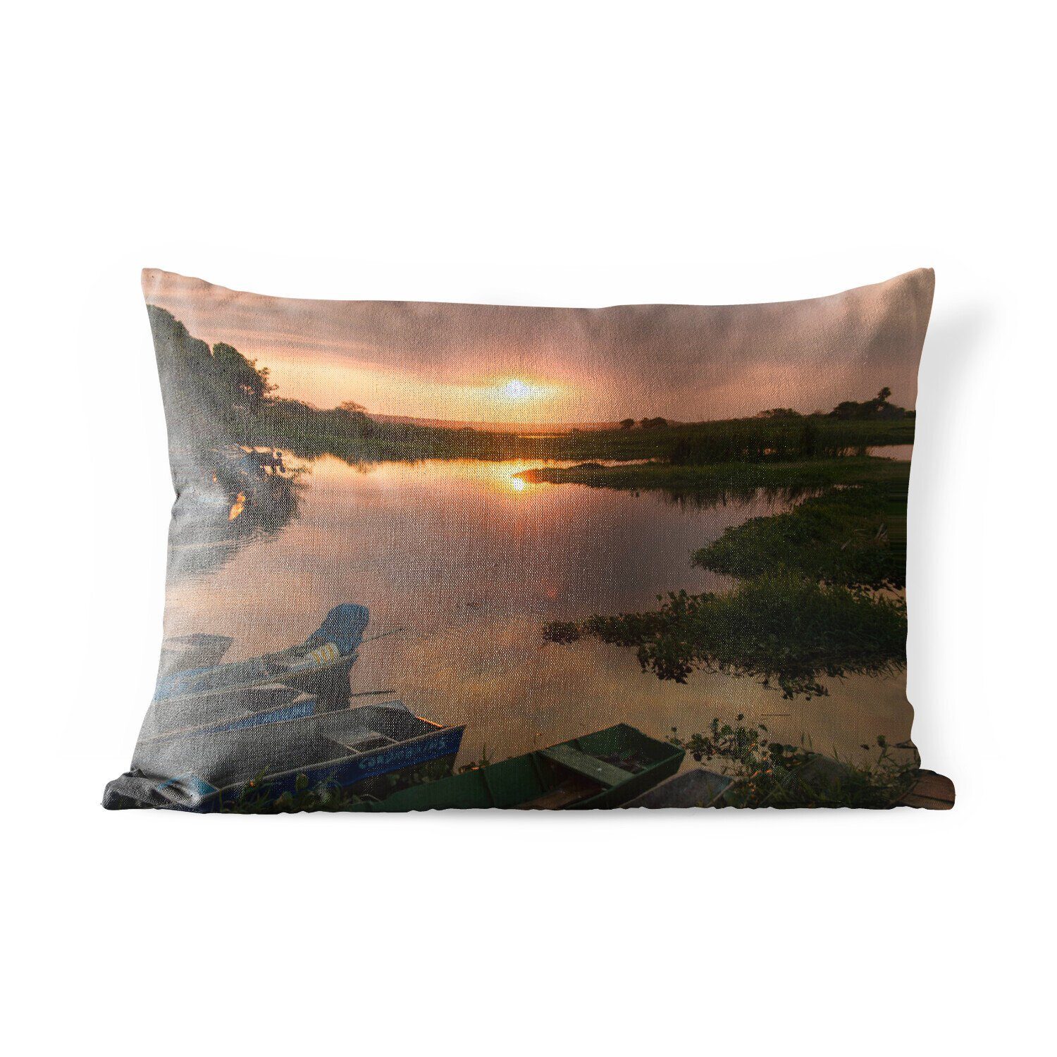 MuchoWow Dekokissen Sonnenuntergang am Wasser Polyester, Outdoor-Dekorationskissen, im Dekokissenbezug, Kissenhülle Pantanal