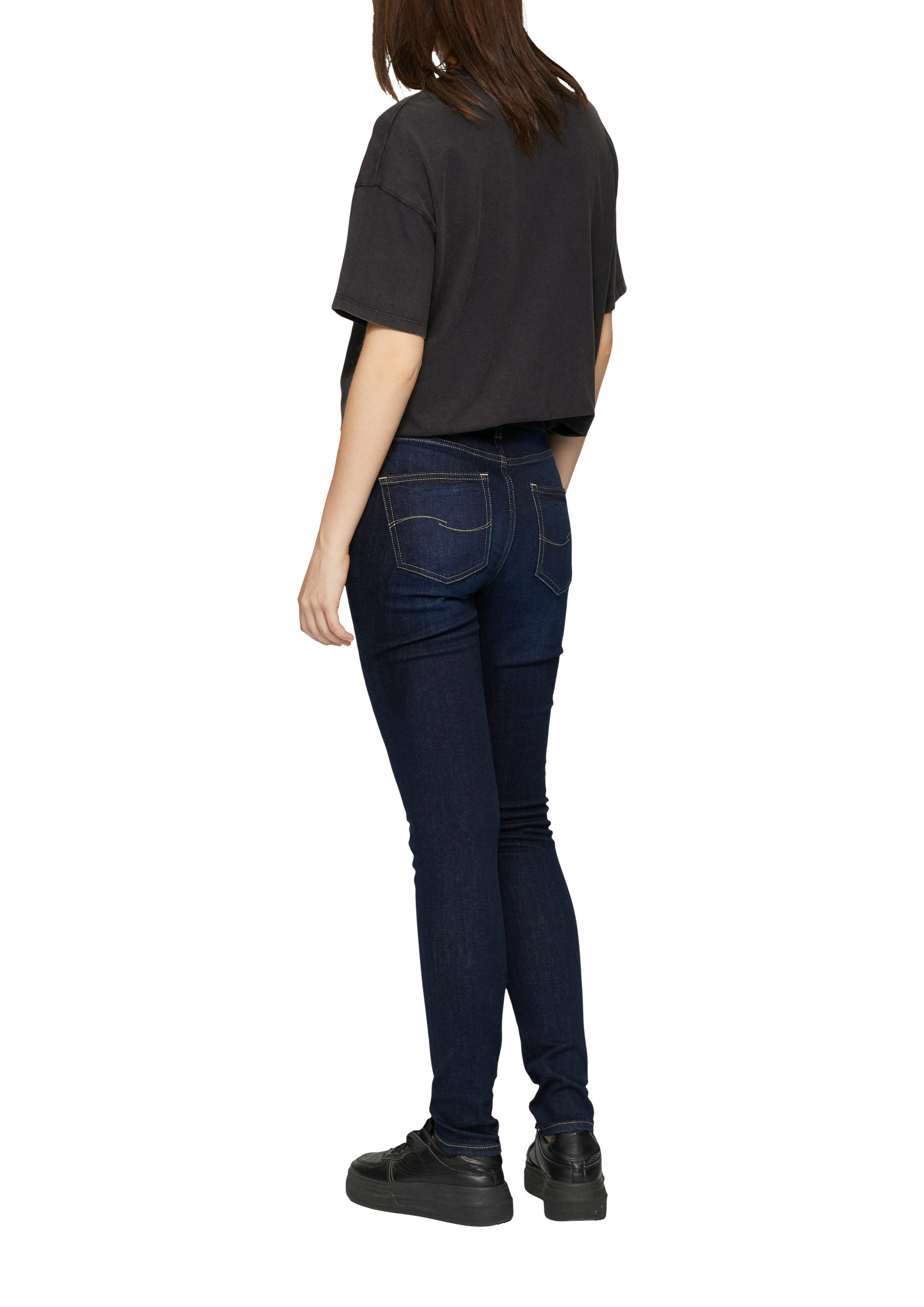 QS Skinny-fit-Jeans SADIE mit Taschen