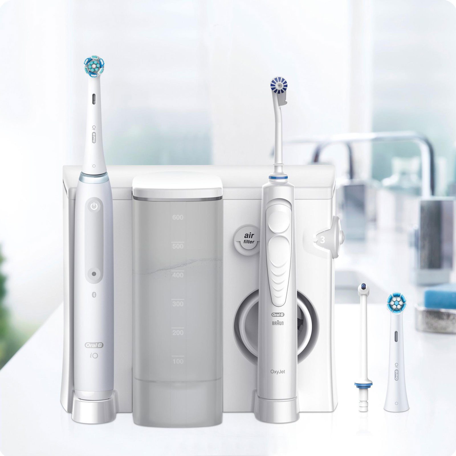 Oral-B Elektrische Zahnbürste Health Center Oxyjet + iO4